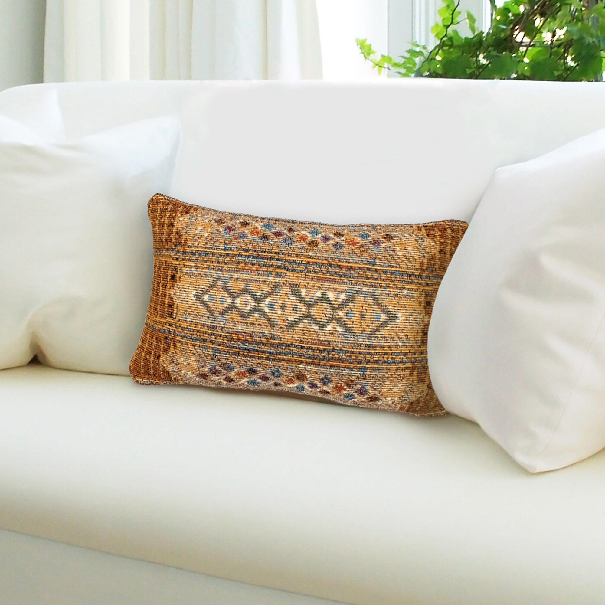 Liora Manne 7MR5S805709 Marina 12-in x 18-in Gold Rectangular Indoor Decorative Pillow