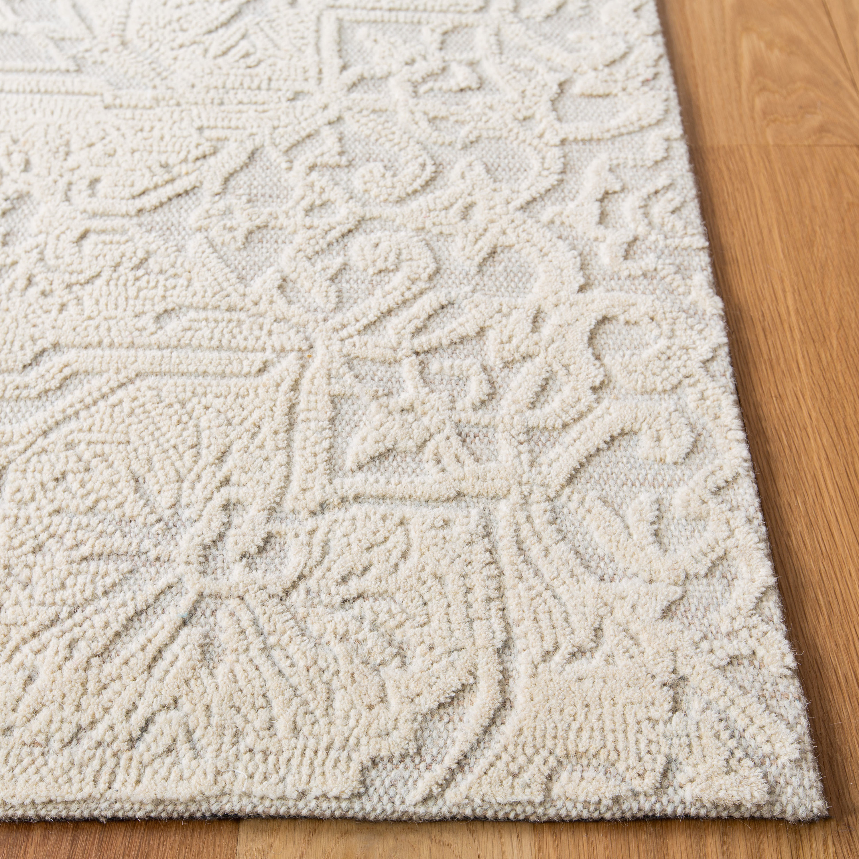 Ivory Beige 6' Square Handmade Wool Tufted Rug