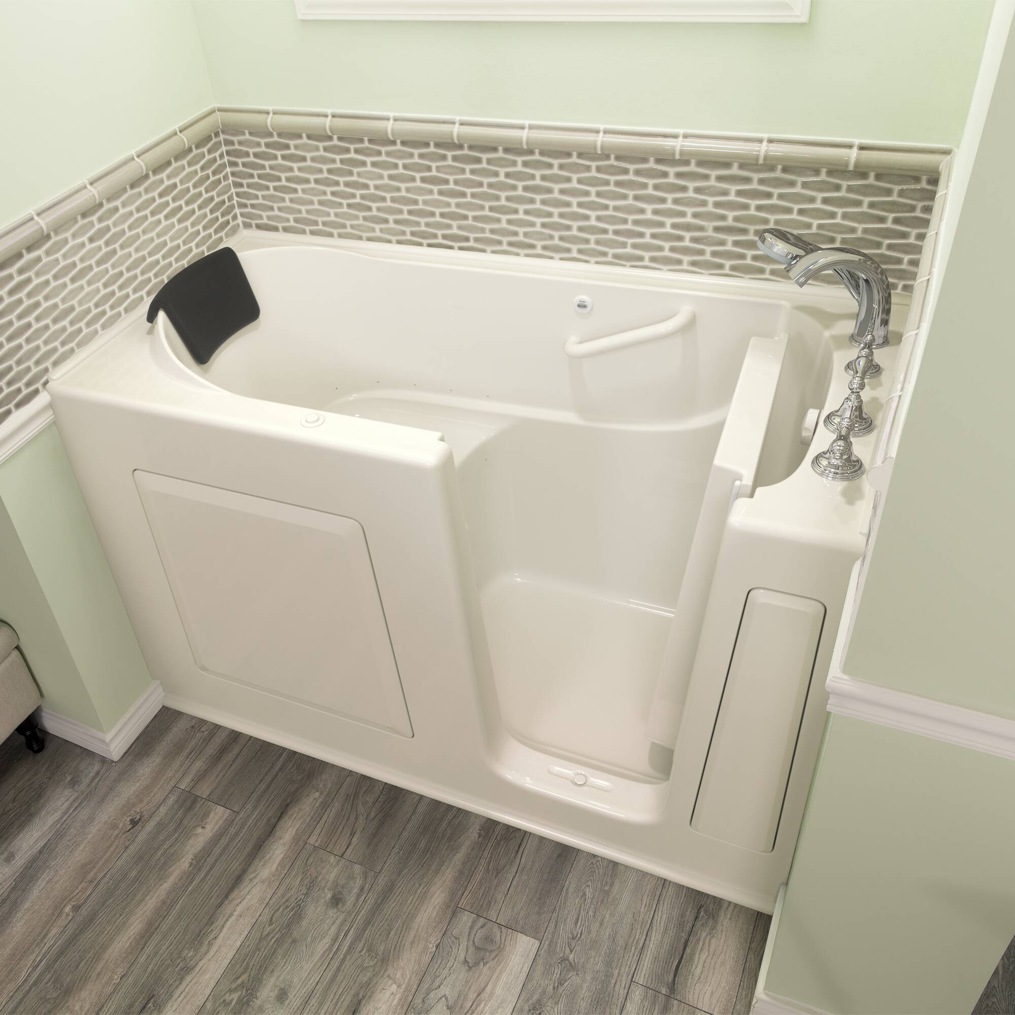 American Standard 3060.109.ARL 29.75-Inches x 59.5-Inches Linen Fiberglass Rectangular Walk-in Air bath with Faucet Hand Shower Drain ( Right Drain )