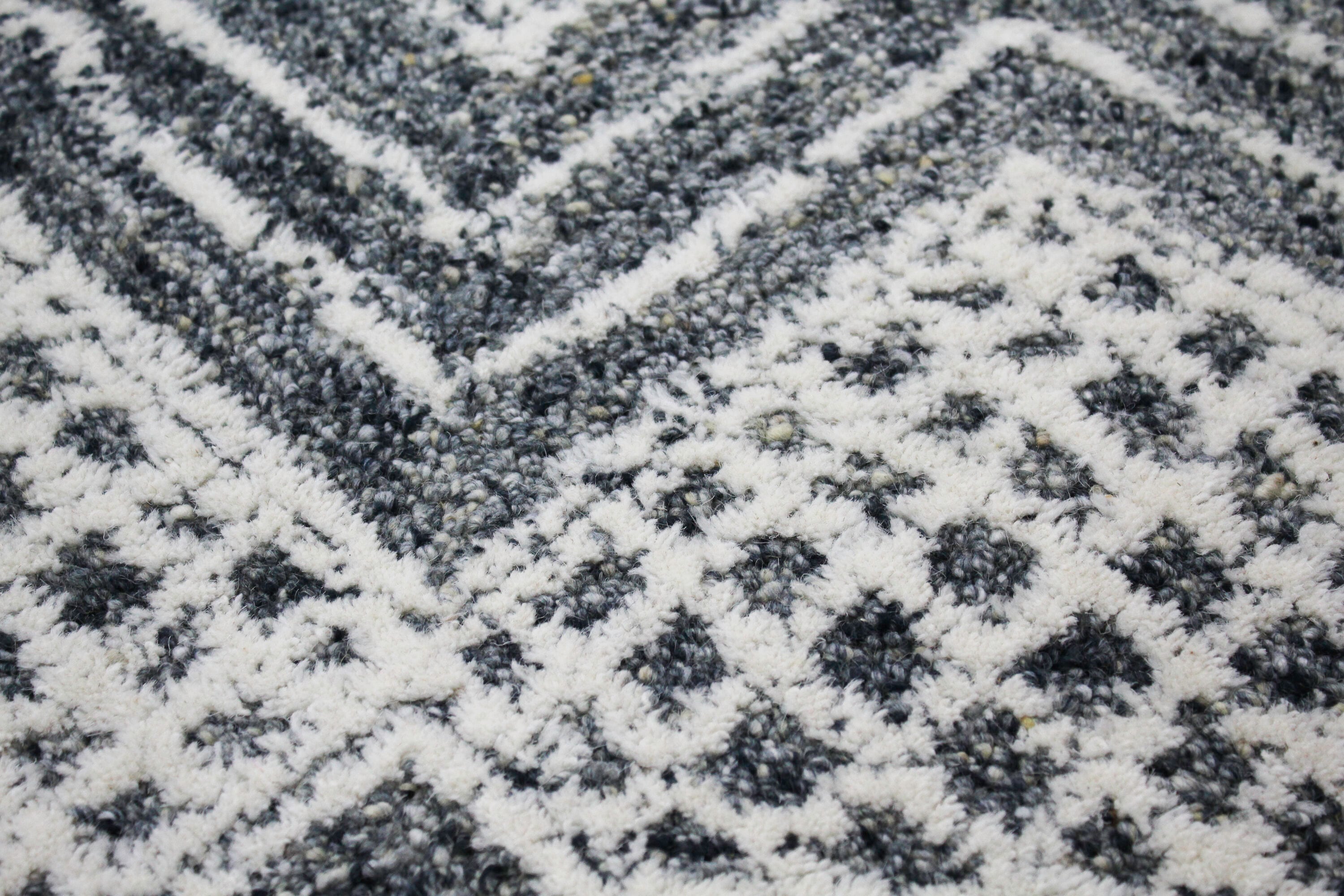 Bashian 649652288697 rugs - View #4