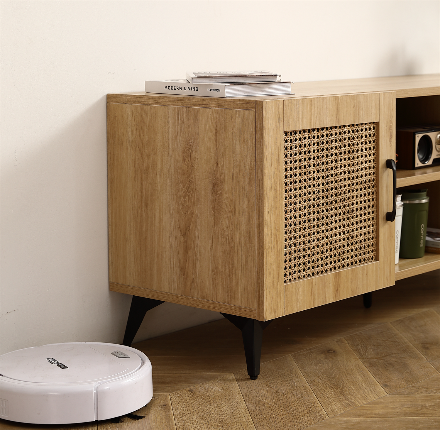 GZMR Oak TV Cabinet with Rattan Net Modern/Contemporary Oak Tv Cabinet (Accommodates)