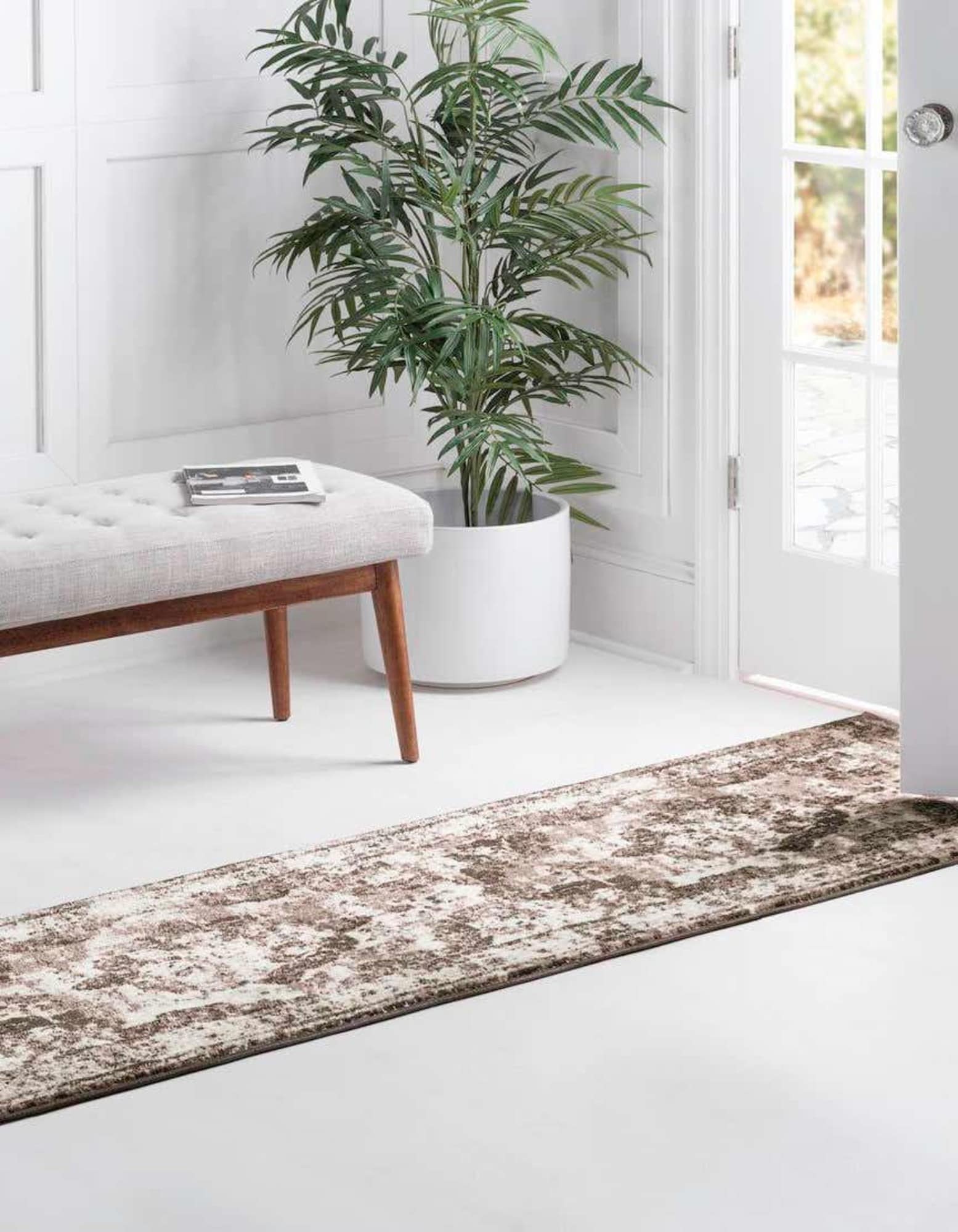 Unique Loom 3193513 Sofia 2 x 5 (ft) Loomed Polypropylene Light Brown Rectangular Indoor Runner