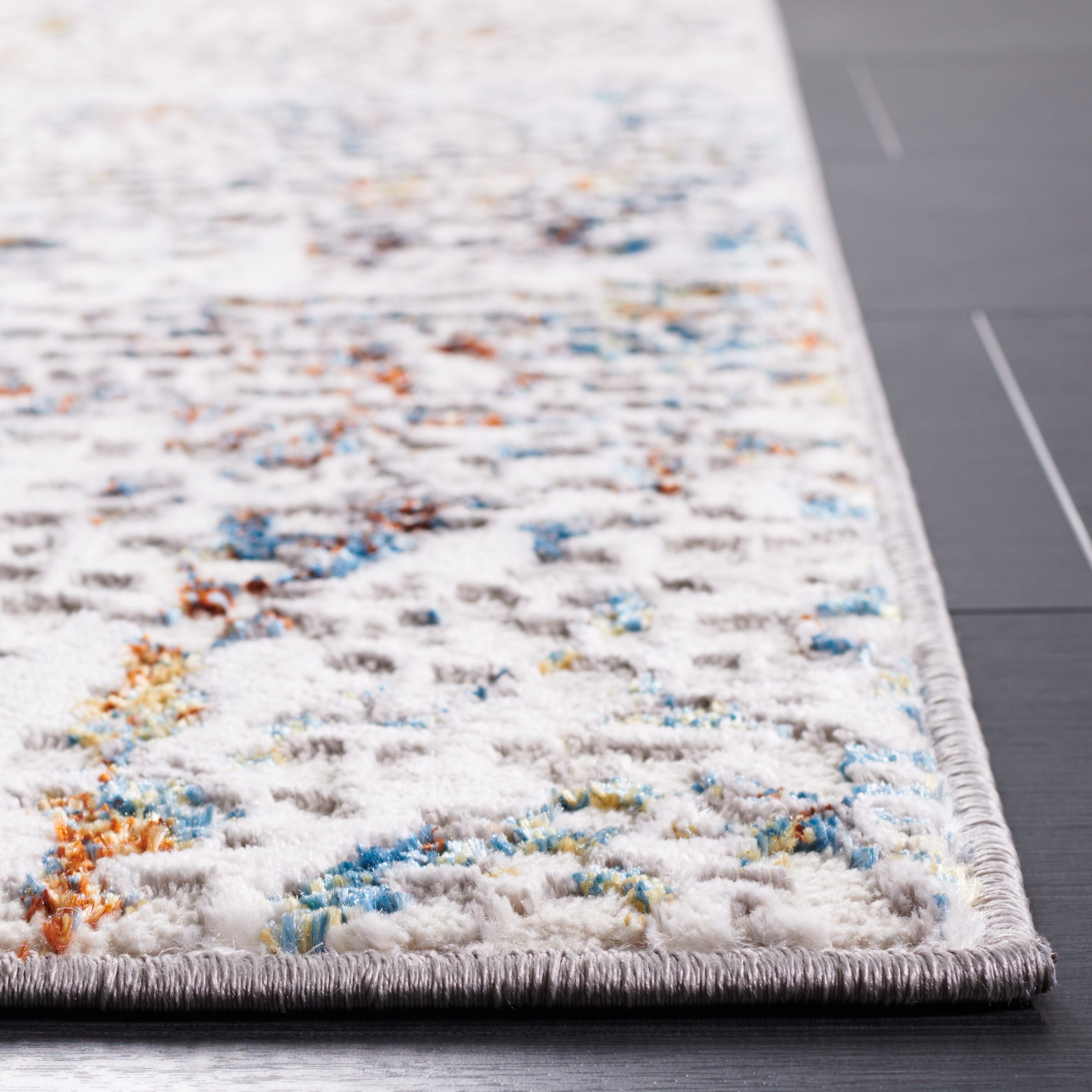 Safavieh ALA254K-5 rugs - View #3