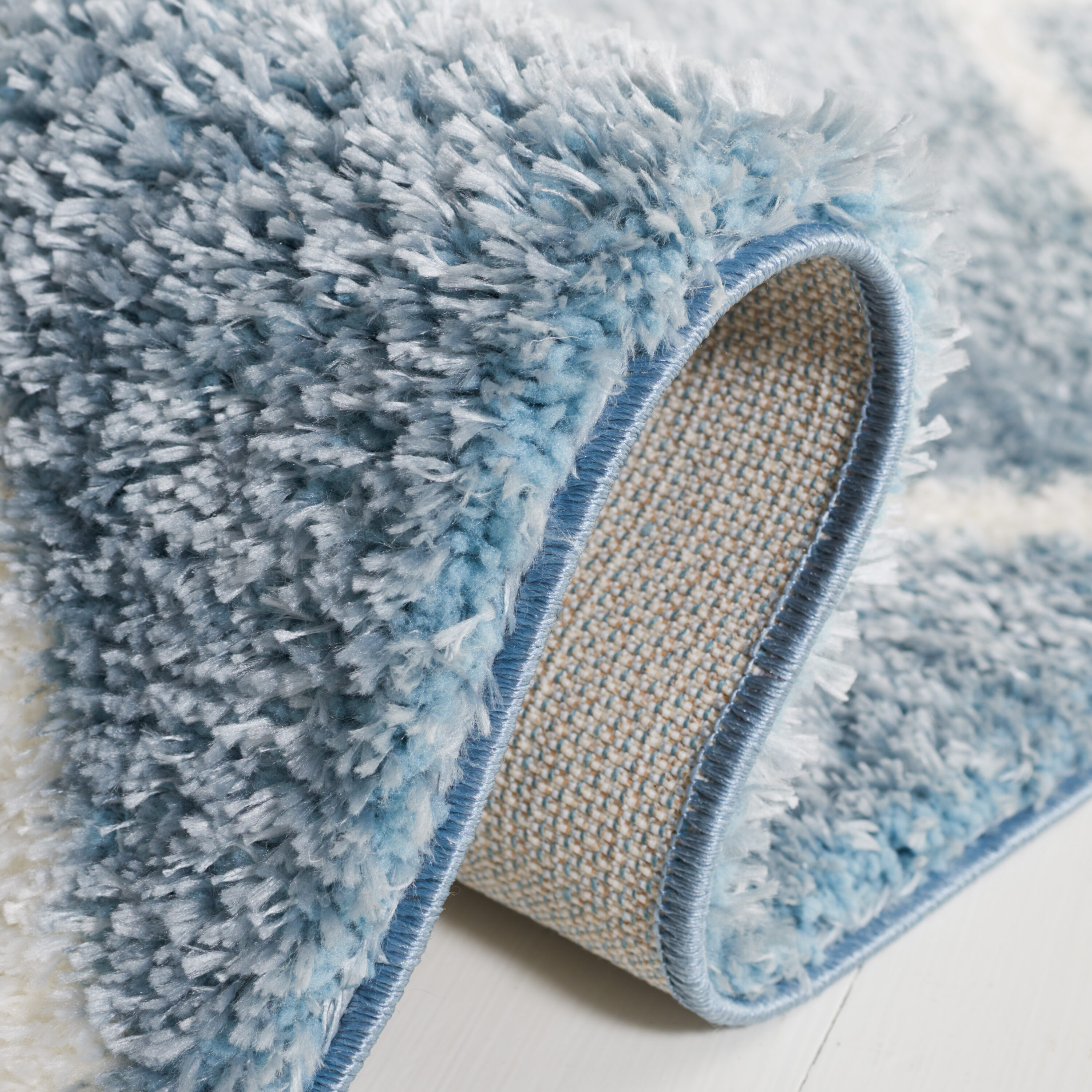 Safavieh THO676M-7SQ rugs - View #5