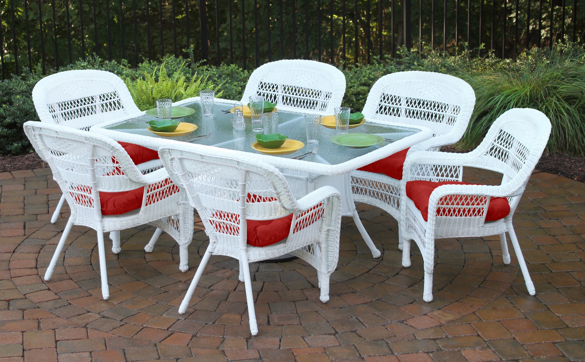 Tortuga Outdoor PSD-66-WH Portside 7 -Piece Coastal White Wicker Patio Dining Set Resin Rectangle Table with 6 Red Cushions Stationary Chairs