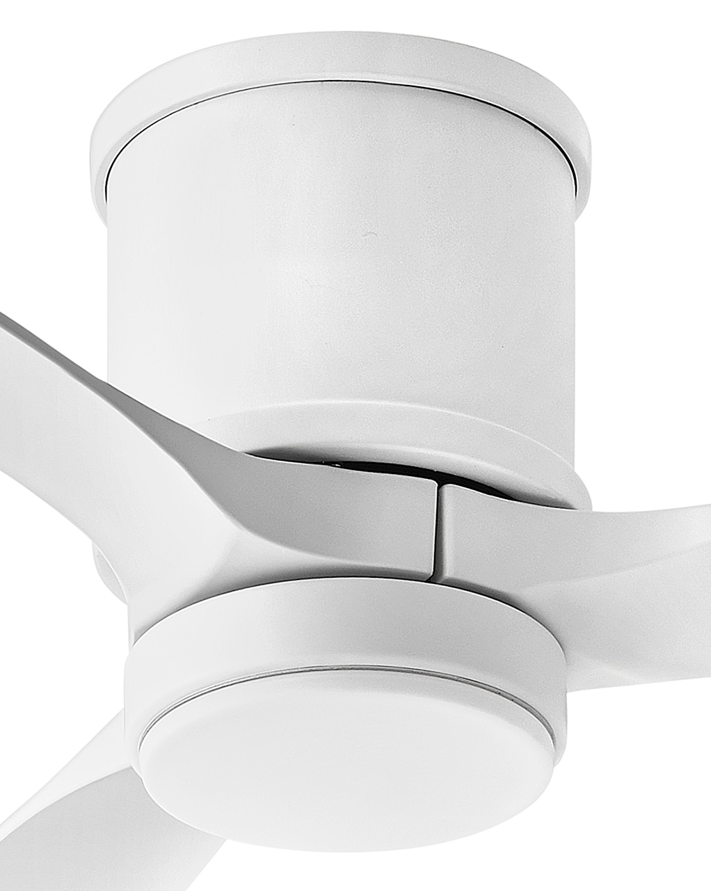 Hinkley Hover Flush 60-in Matte White Integrated LED Indoor/Outdoor Flush Mount Smart Ceiling Fan with Light and Remote (3-Blade) 900860FMW-LWD Sansujyuku sansujyuku.com