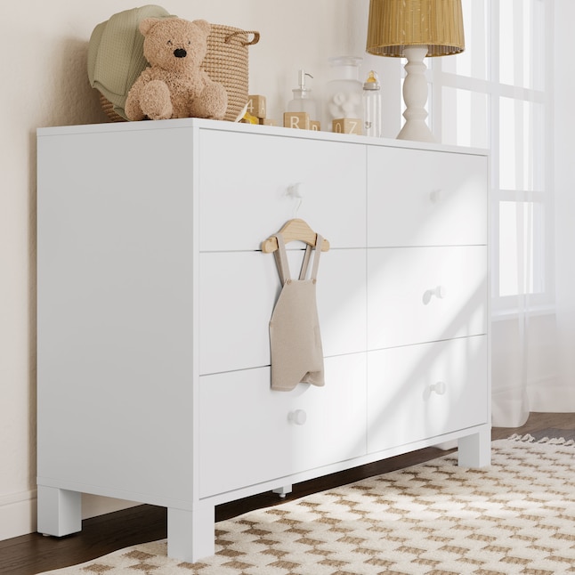 Storkcraft Storkcraft California White Pine 6-Drawer Storkcraft Storkcraft California White Pine 6-Drawer