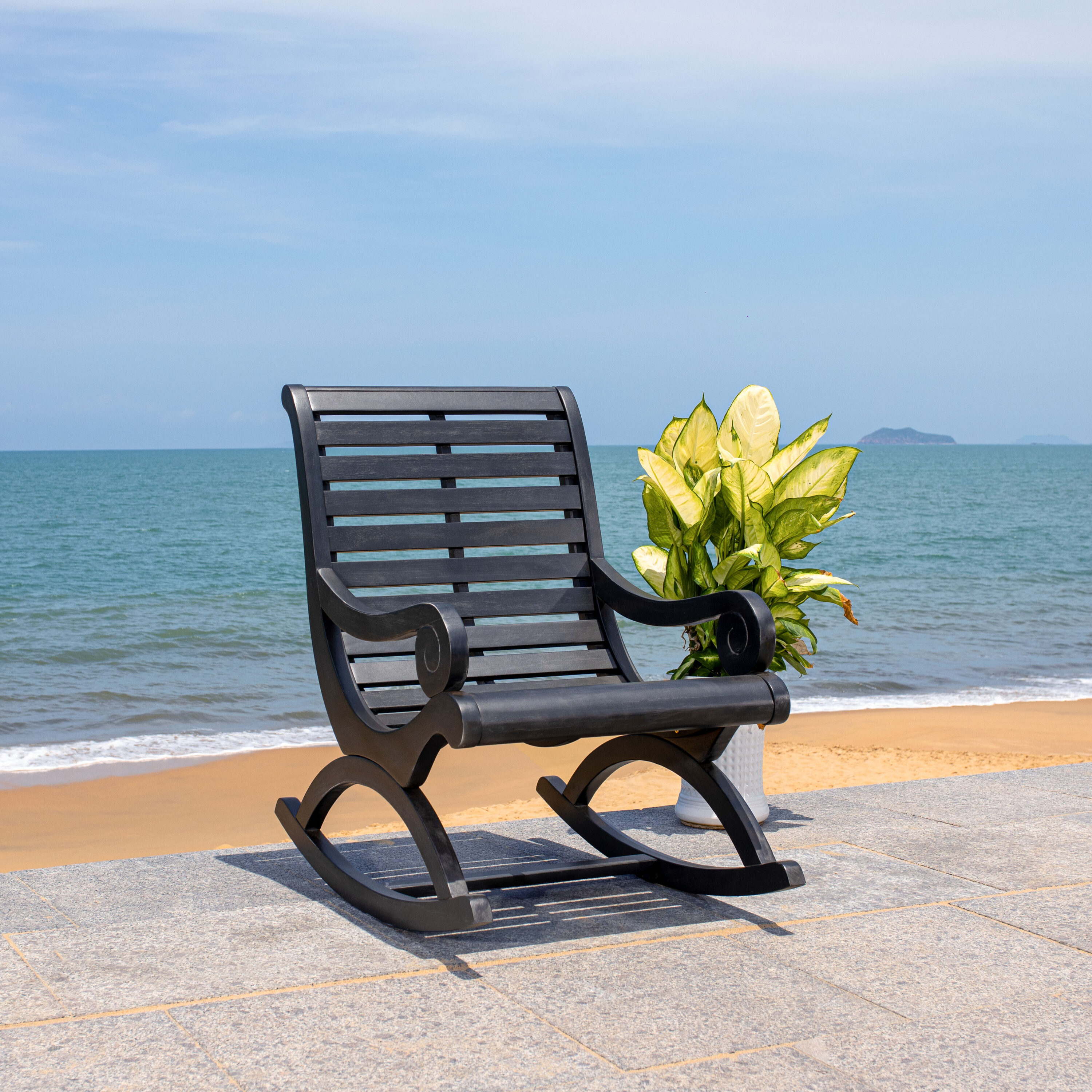 Safavieh PAT7016D Patio-Chairs - View #3