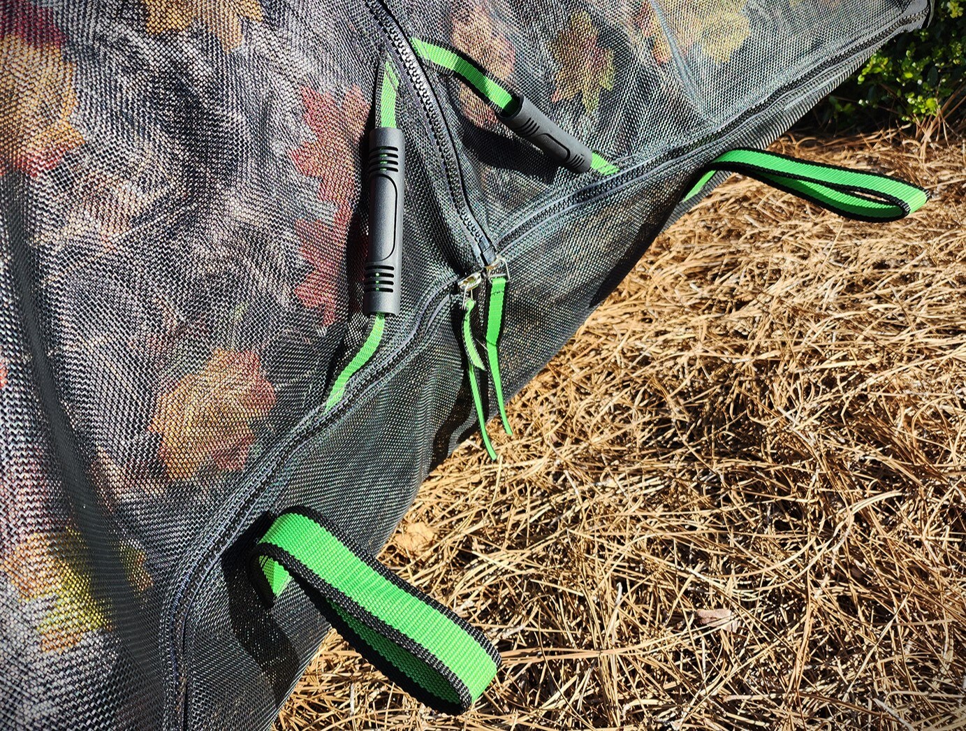 Leaf Burrito BLACK5FTLEAFBURRITO Lawn-Trash-Bag-Holders - View #3