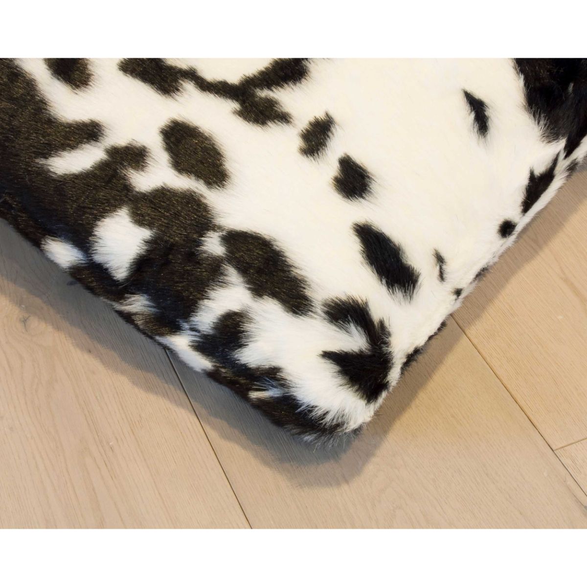 HomeRoots 317201 Accent-Pillows - View #2