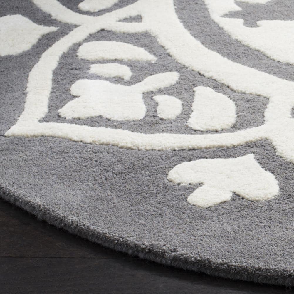 Safavieh BEL136C-5R rugs - View #3