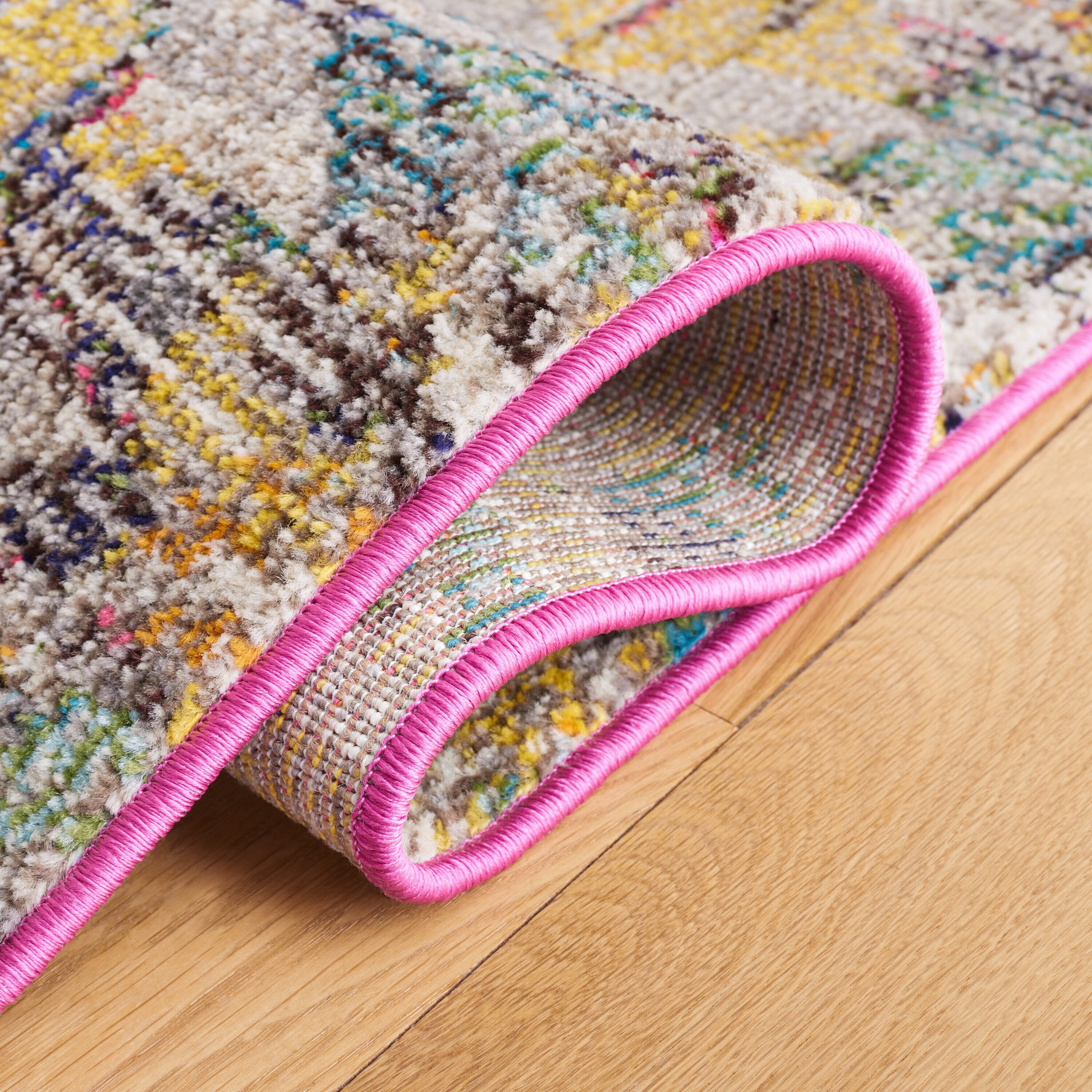 Safavieh MNC276R-5 rugs - View #6