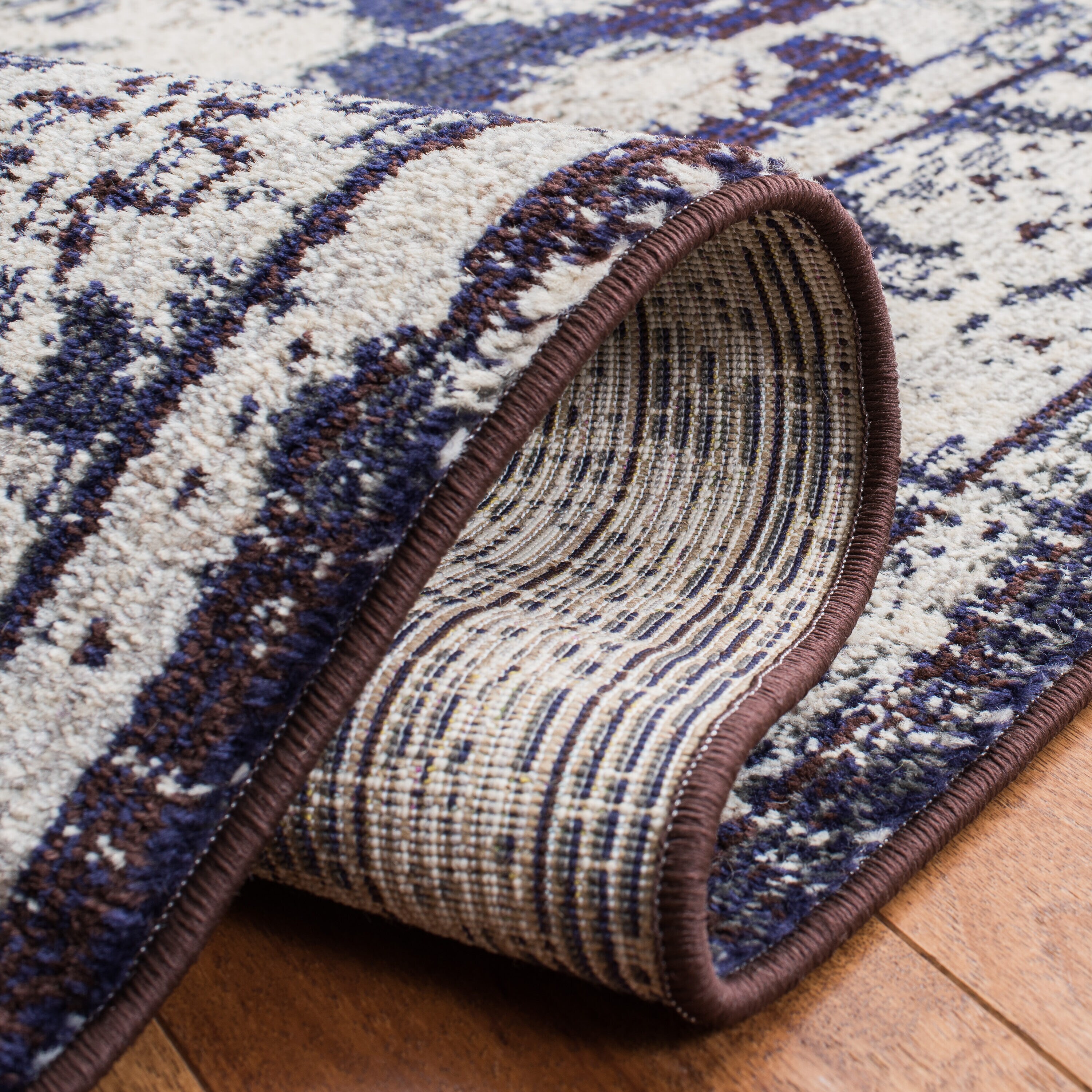 Safavieh MNC243C-7SQ rugs - View #5