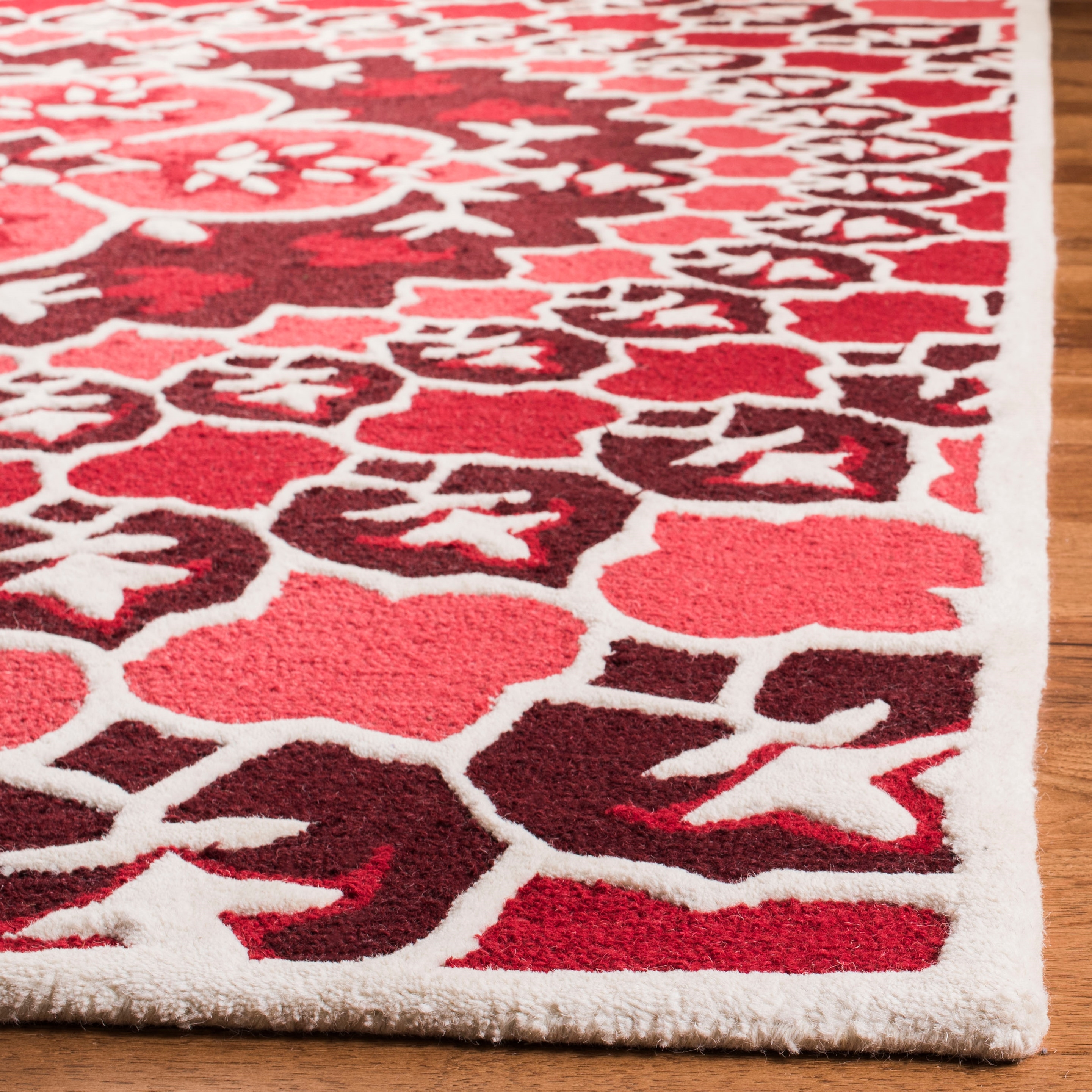 Safavieh BLG610K-5SQ rugs - View #3