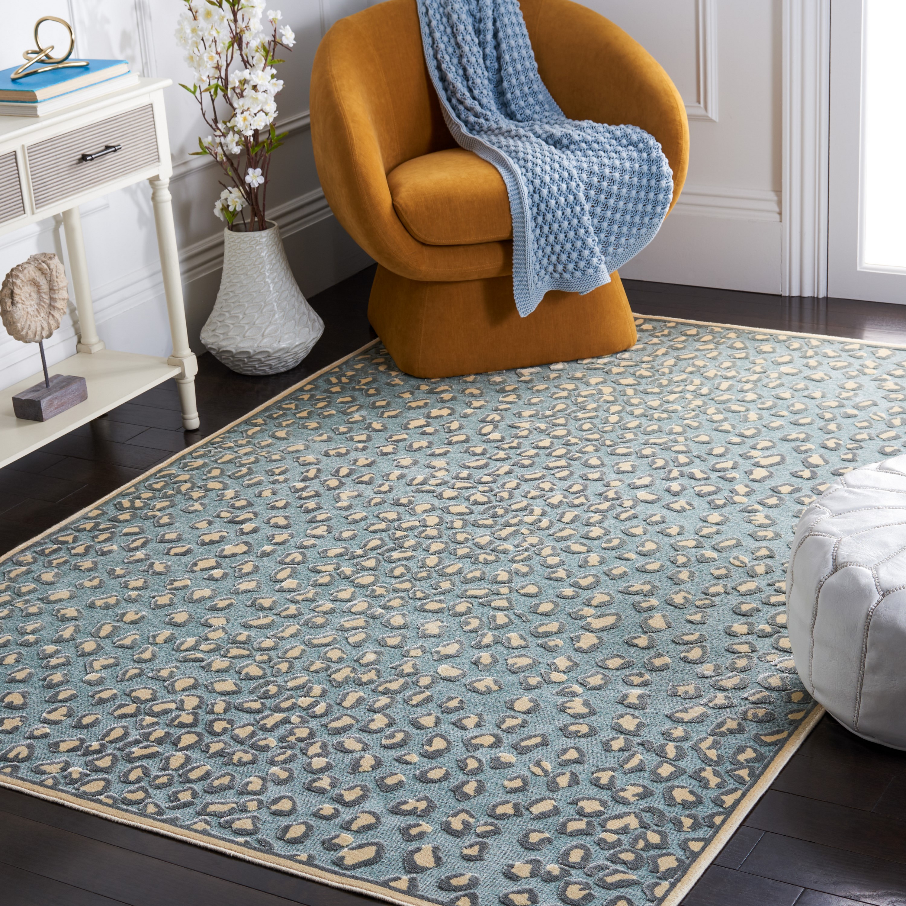 Cream and Spruce Hand-Knotted Viscose Area Rug