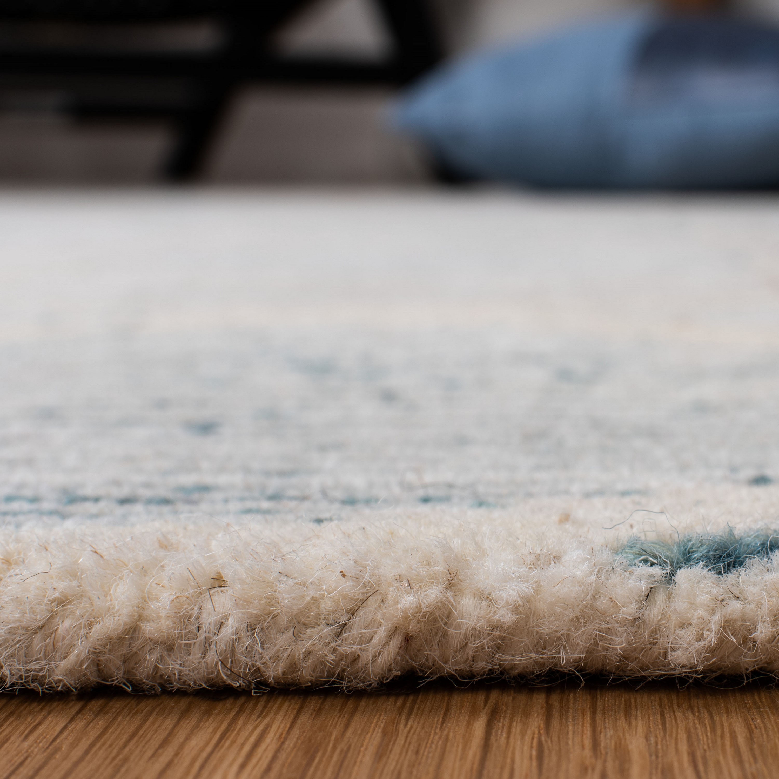 Turquoise and Beige Hand-Tufted Wool Geometric Area Rug 3' x 5'