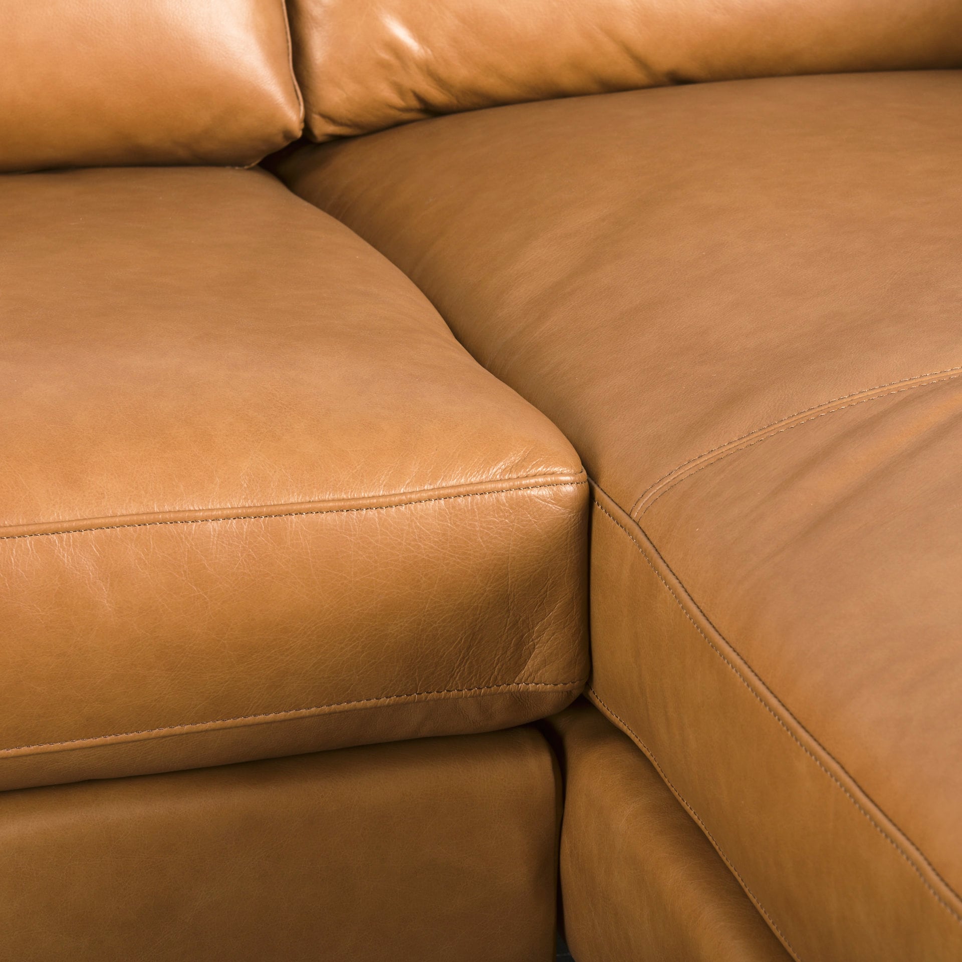 Mercana 69696-AB Sofas-Loveseats - View #8