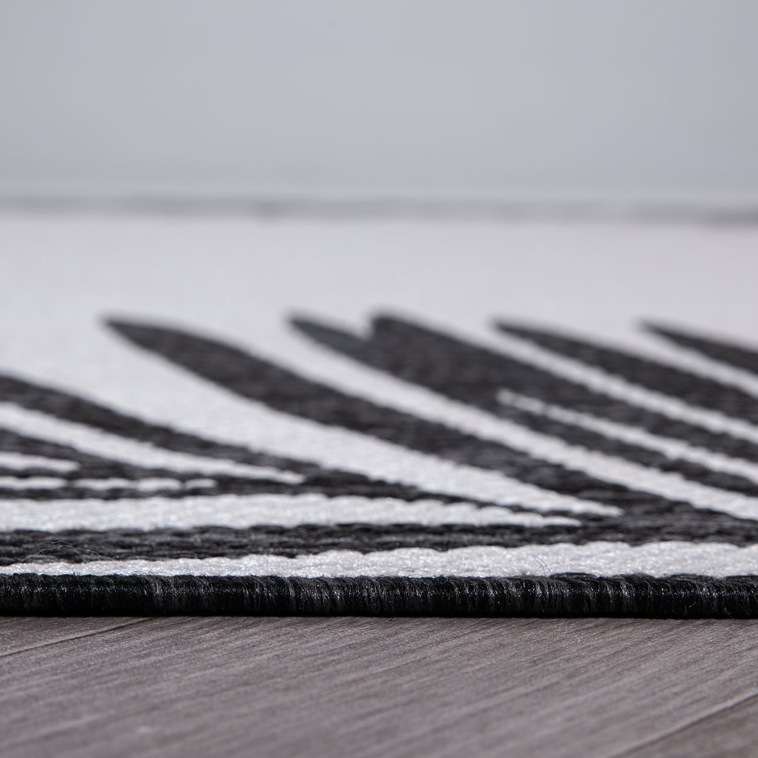 World Rug Gallery 112BLACK5X7 rugs - View #4