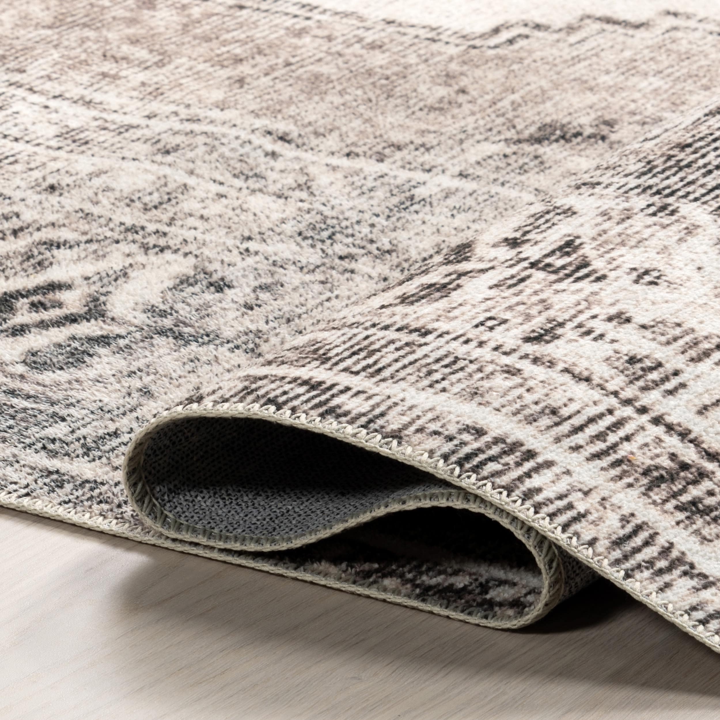 Light Gray Synthetic Medallion Washable Rectangular Area Rug 3' x 5'