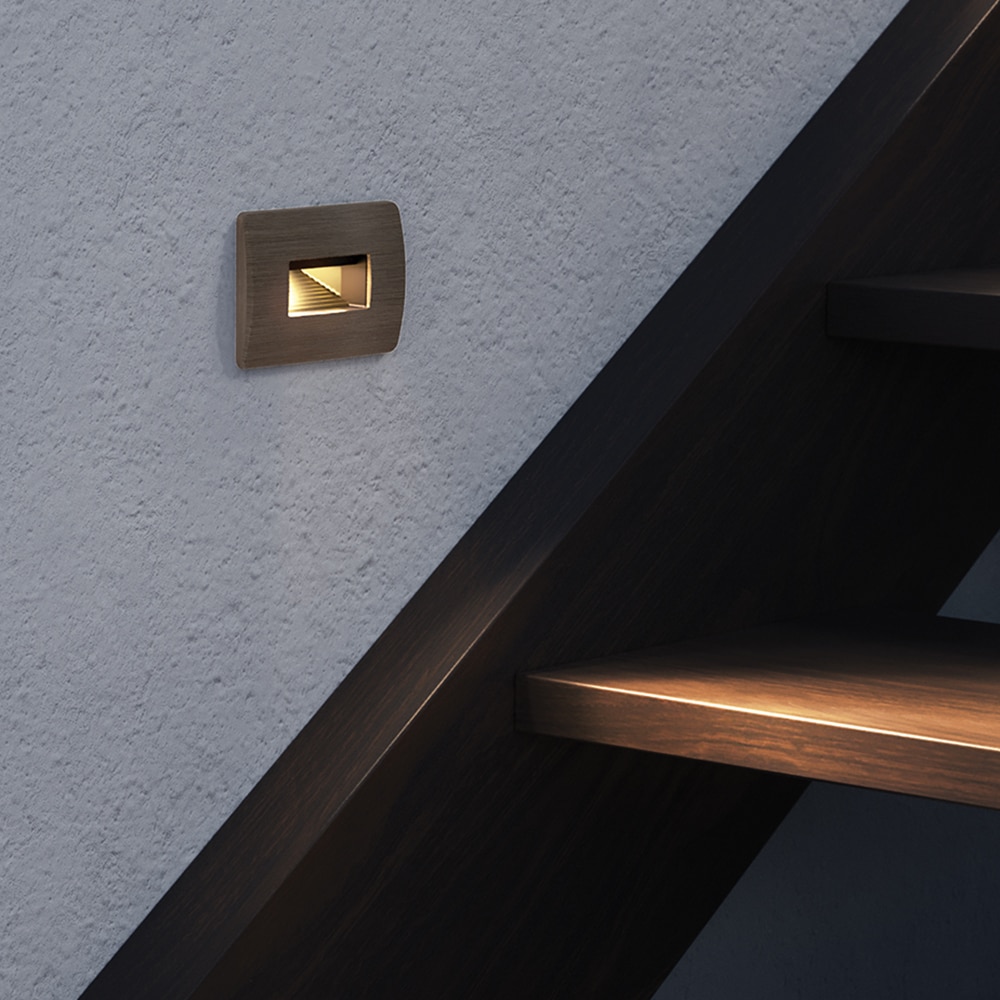 Hinkley 15508SK 200 -Lumens 3.80 -Watt Satin Black Low voltage Hardwired LED Outdoor Step and Stair light 2700-K