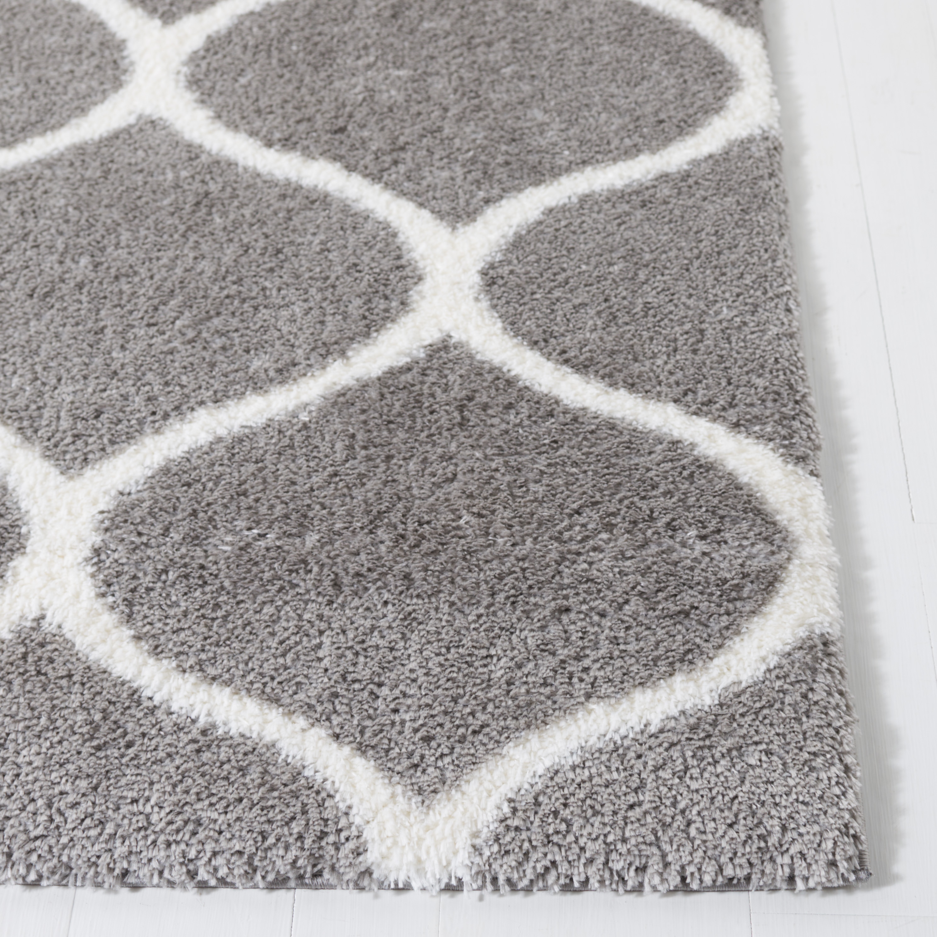 Safavieh THO677H-5 rugs - View #3
