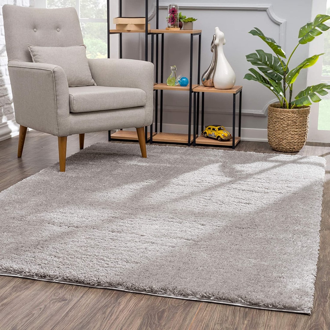 HomeRoots 4000392377 4 x 6 (ft) Loomed Polyester Grey Rectangular Indoor Solid Area rug