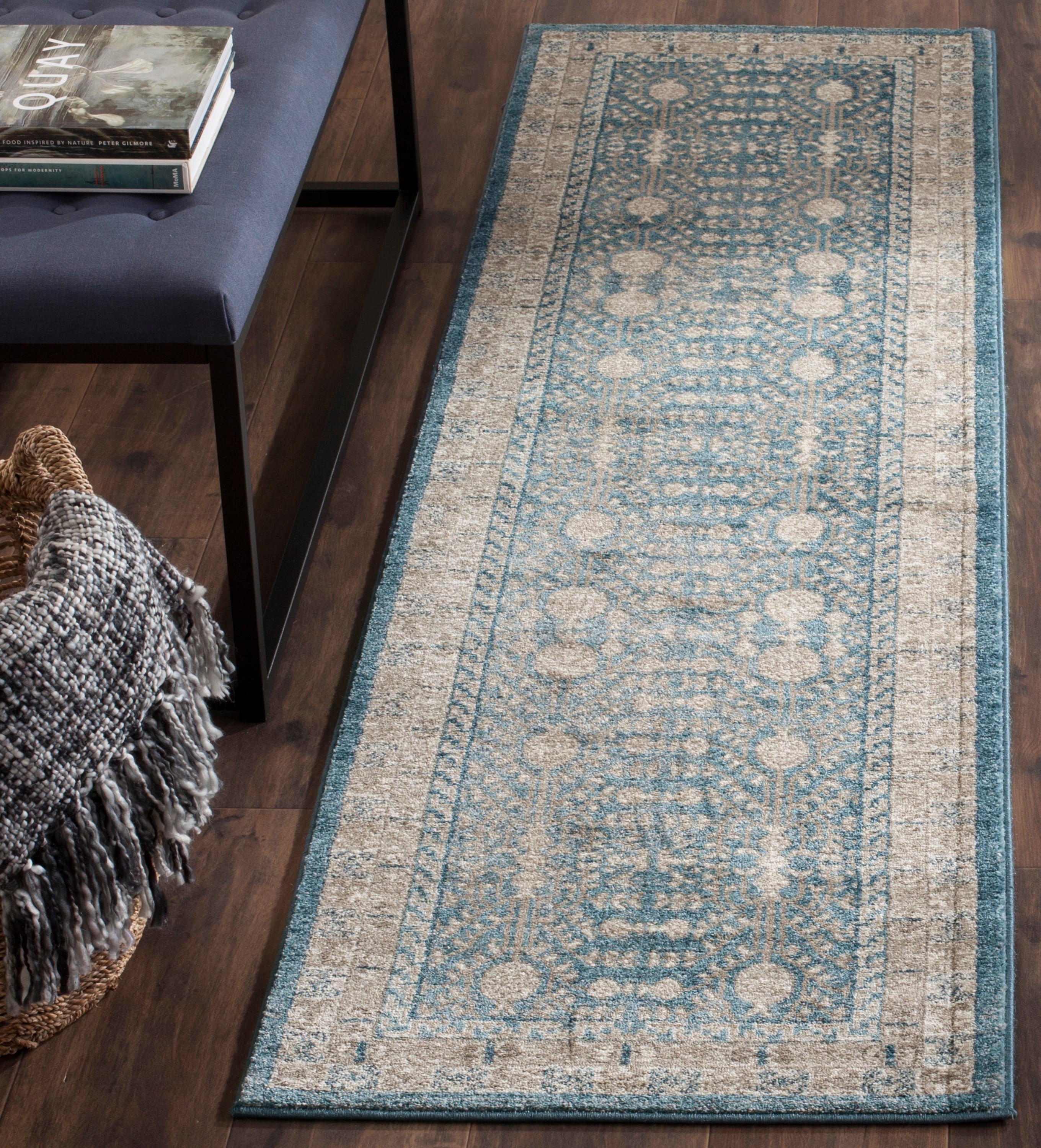 Safavieh Sofia Blue & Beige 8' x 11' Rug