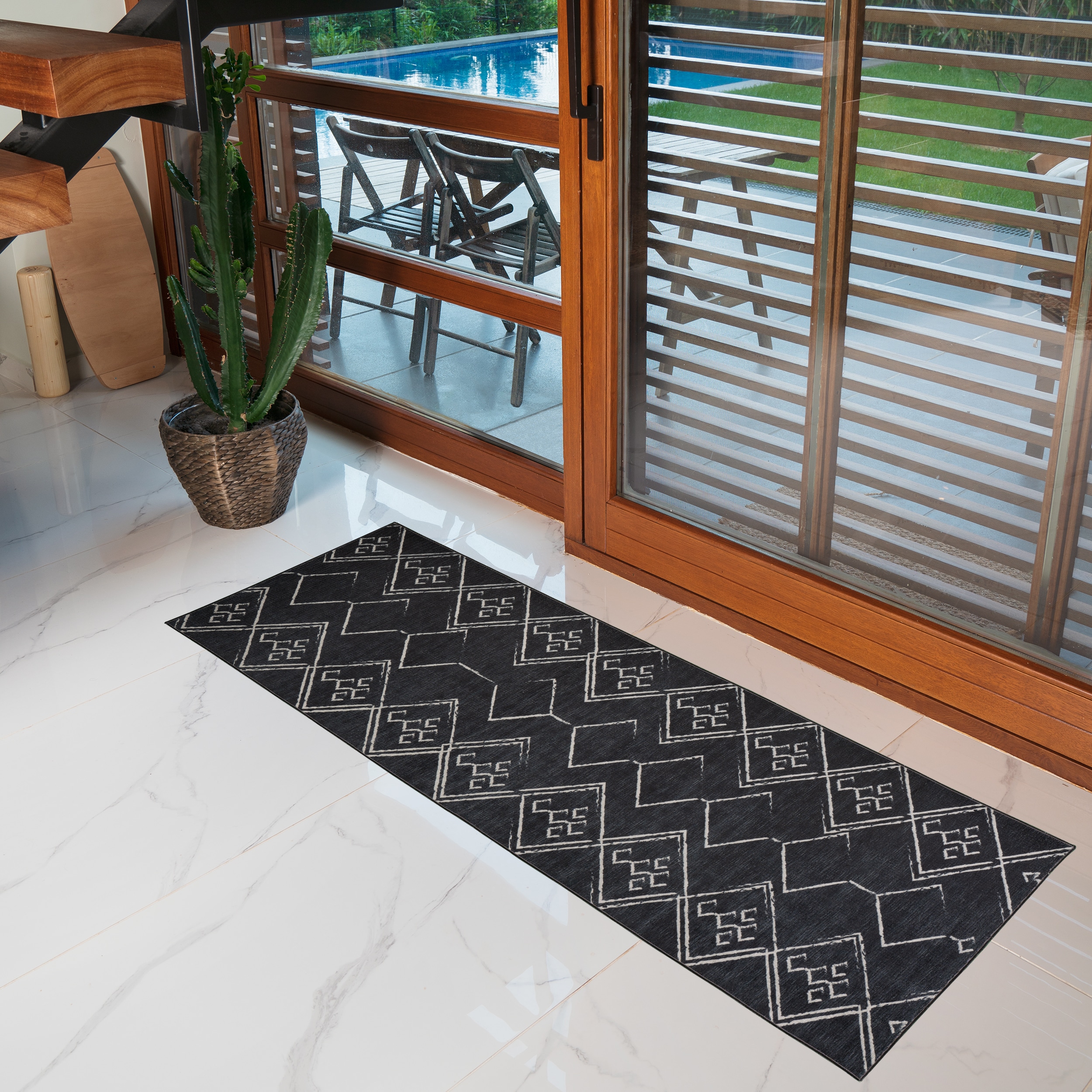 Playa Rug PLY-ASP-BLK-2X6 2 x 6 (ft) Polyester Aspen-Black Beige Rectangular Indoor Abstract Area rug