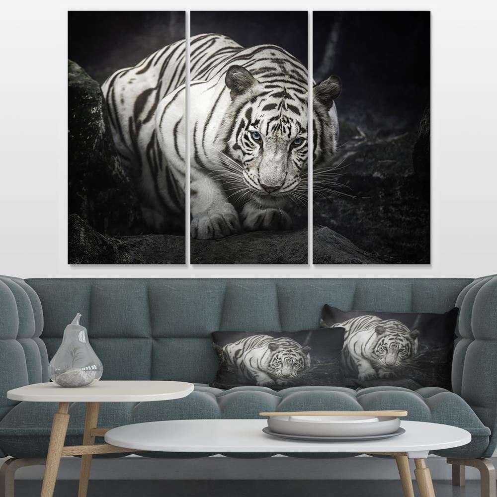 Designart 28-in H x 36-in W Animals Print on Canvas at Lowes.com
