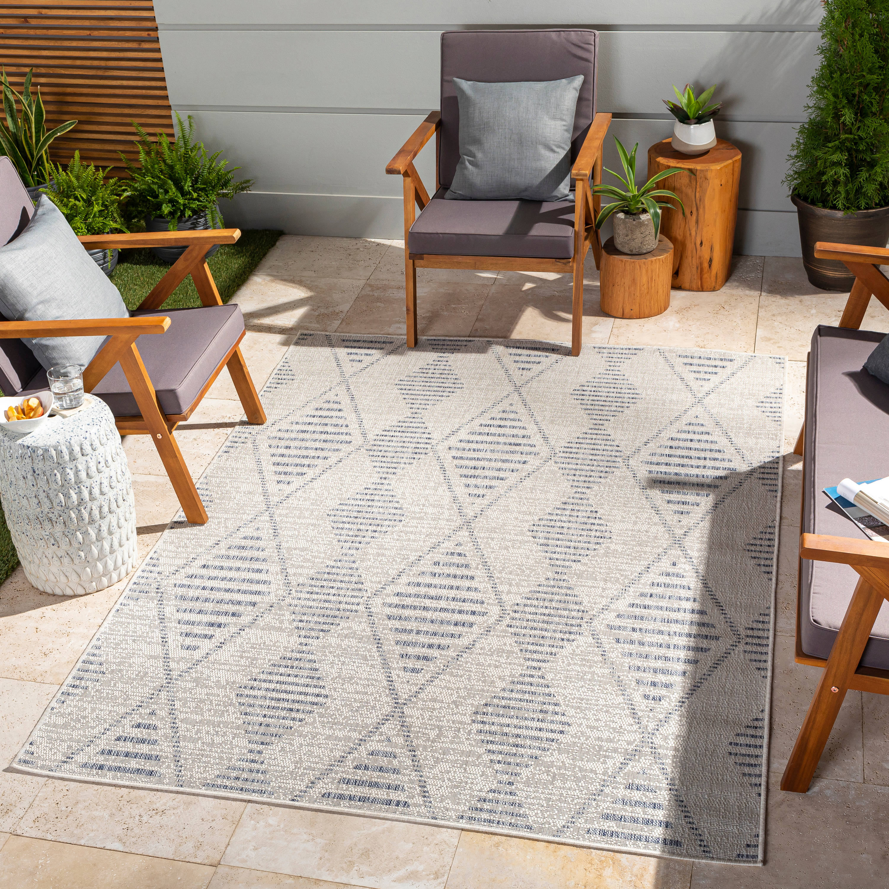 Livabliss TRG2349-679 Tuareg 7 x 9 (ft) Polypropylene Blue Rectangular Indoor/Outdoor Geometric Global Area rug