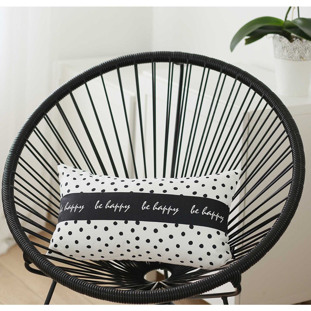 HomeRoots 355269 20-in x 12-in Black and White Rectangular Indoor Decorative Cover