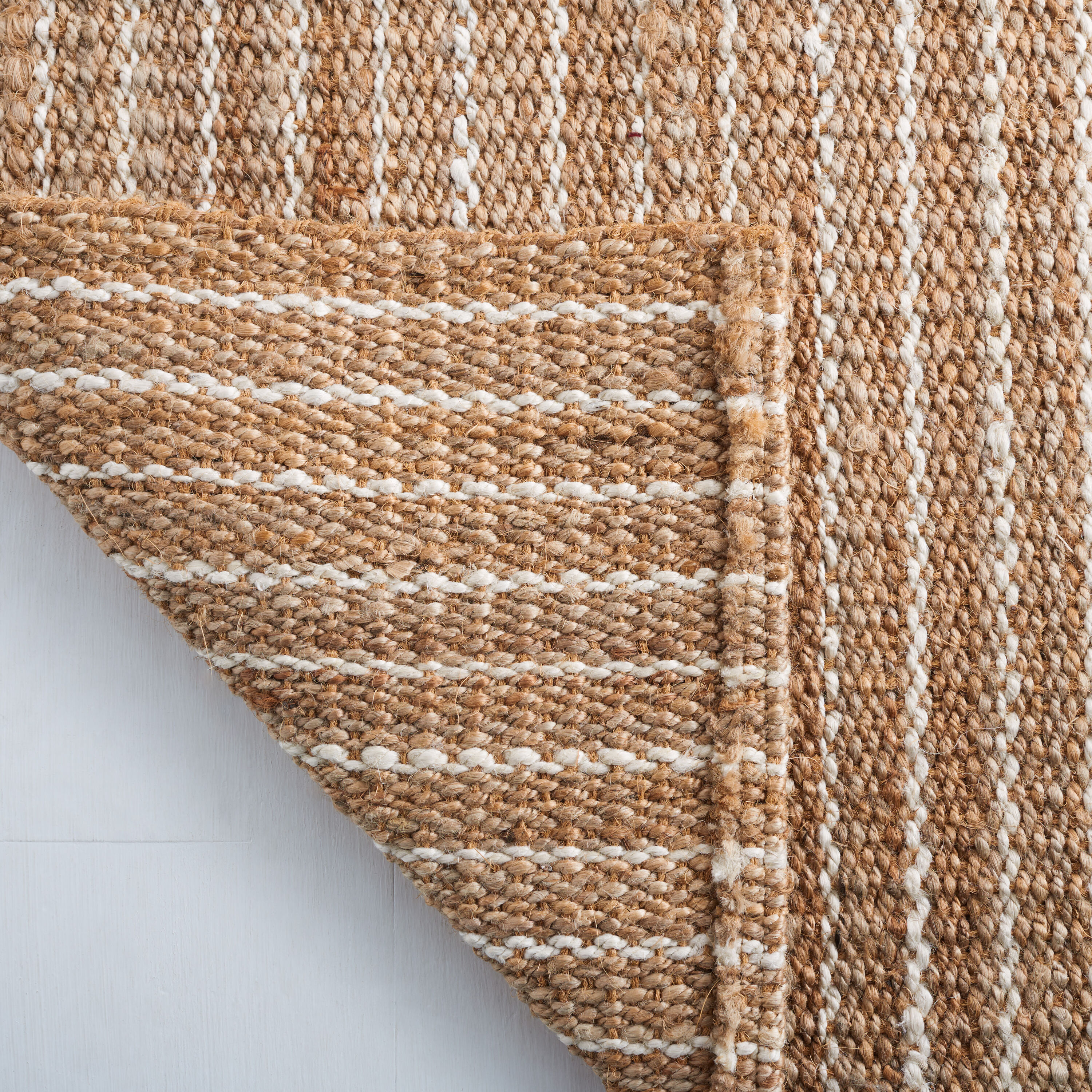 Safavieh NF735A-5 rugs - View #3