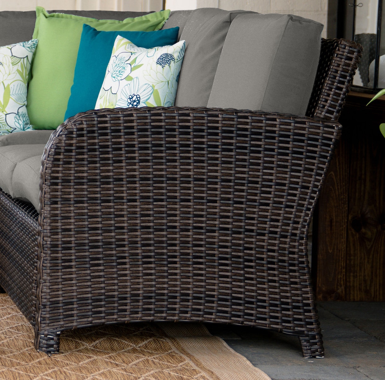 Leisure Made 779665-GRY Patio-Sofas-Daybeds - View #3