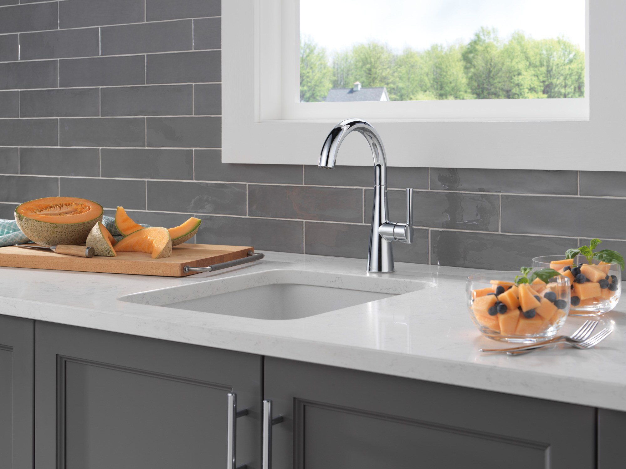 Delta 14882LF Kitchen-Faucets - View #7