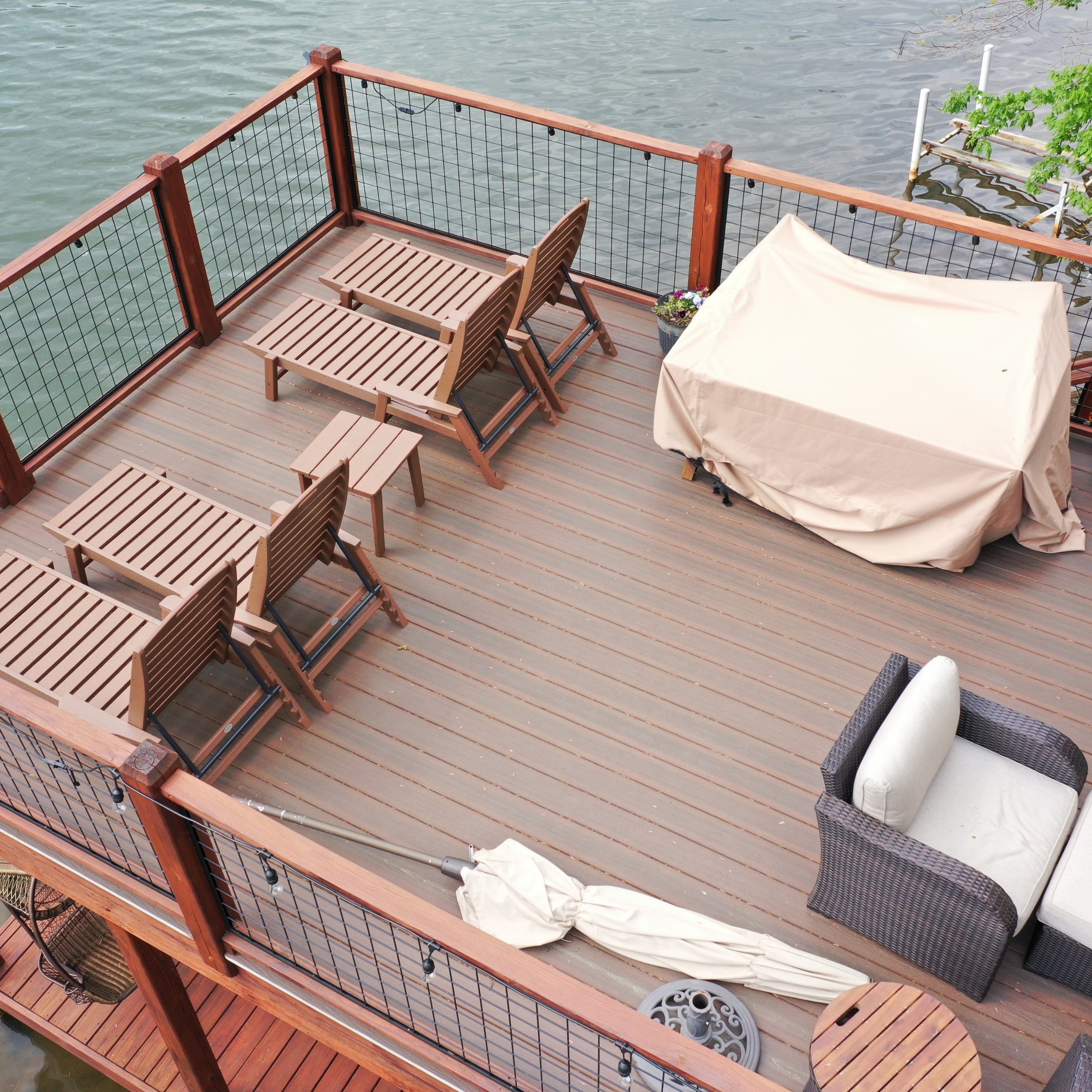 DuxxBak Composite Decking DX-IDHD-192RR-S4S Composite-Deck-Boards - View #2
