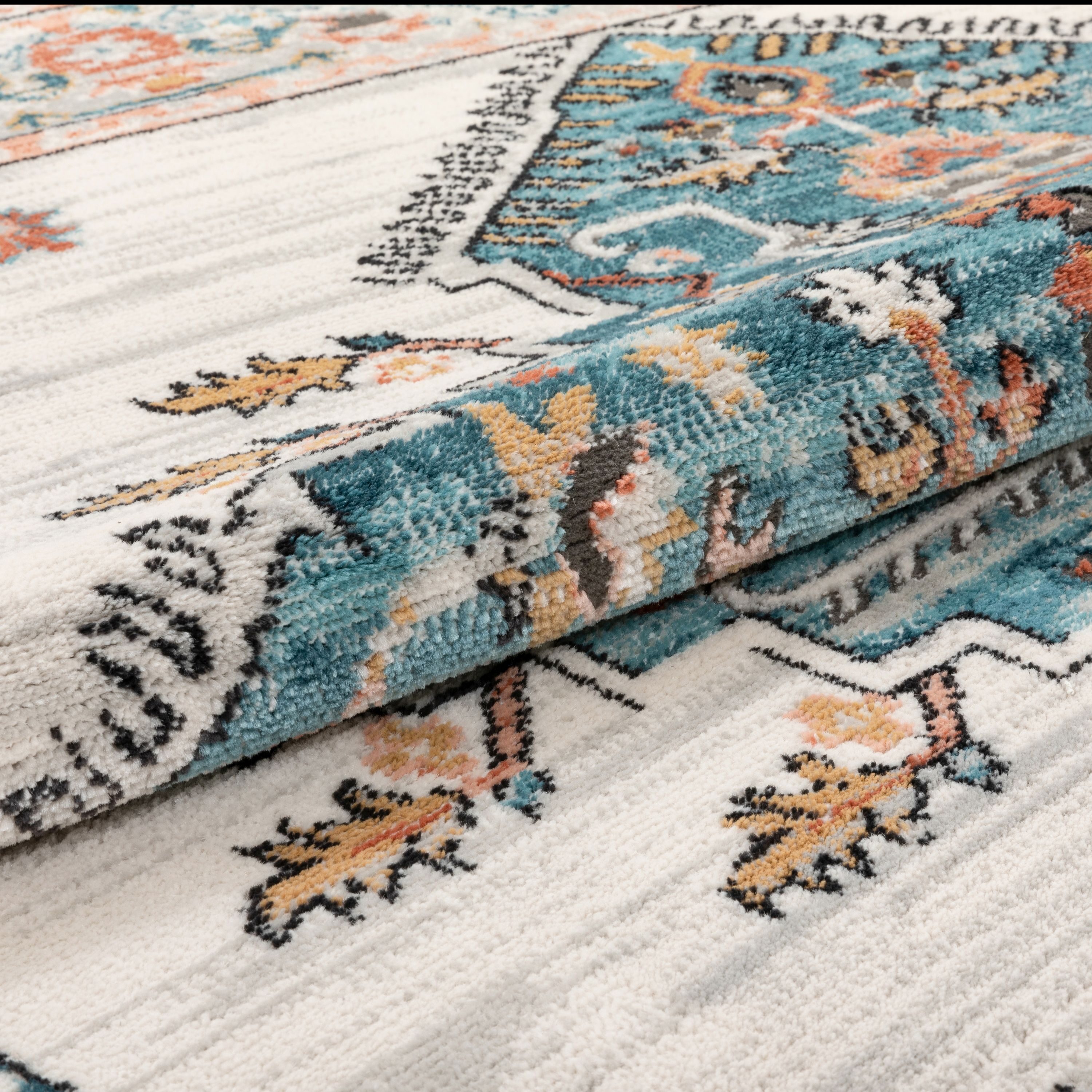 Indira Manor Vintage Bohemian Medallion Blue 6'7'' x 9'6'' Area Rug