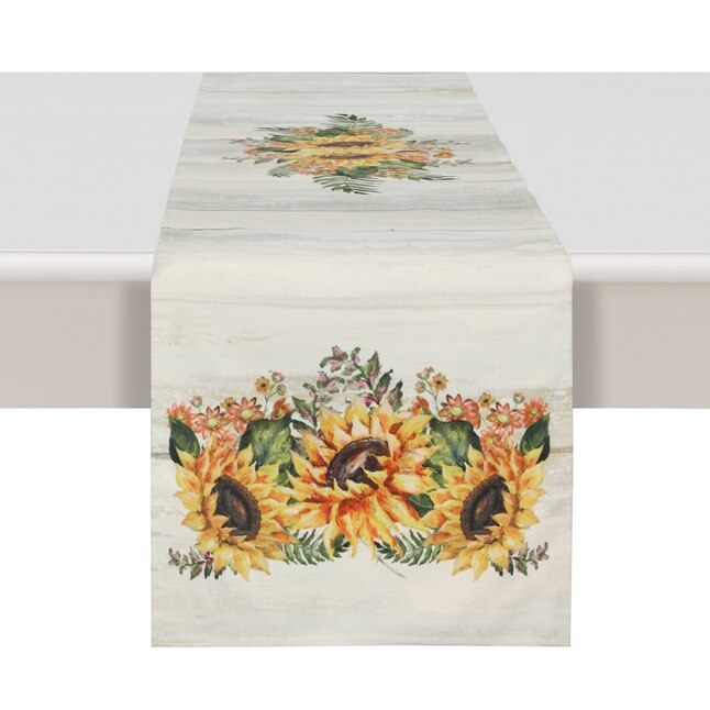 Laural Home Multi Color/Polyester Table Runner in the Serveware ...