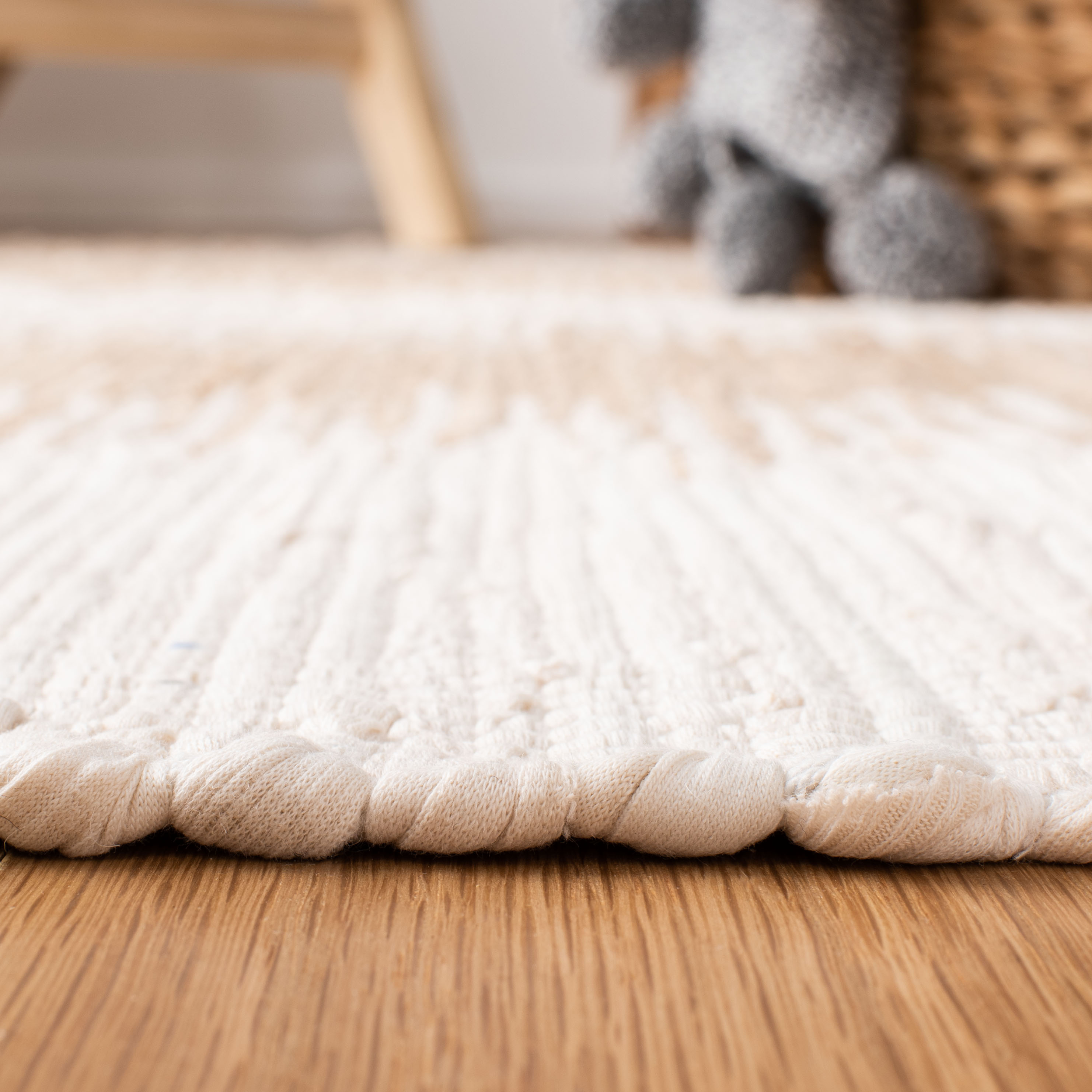 Safavieh MTK752A-57 rugs - View #4