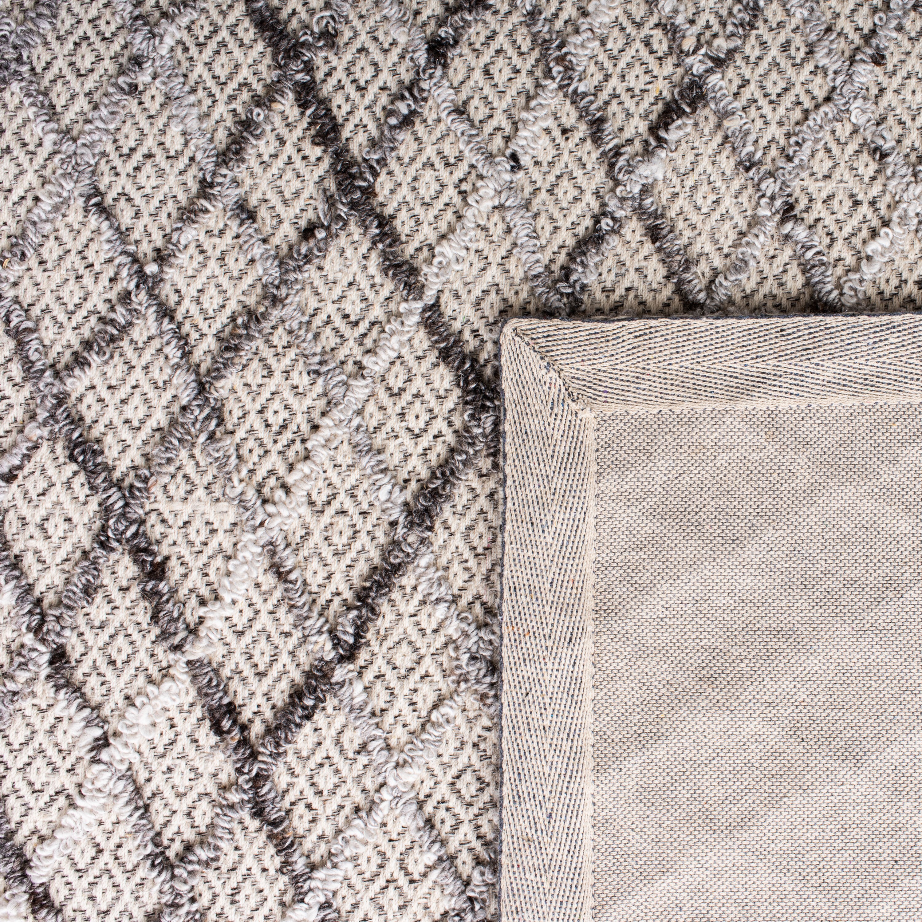 Safavieh TRC204F-4 rugs - View #6