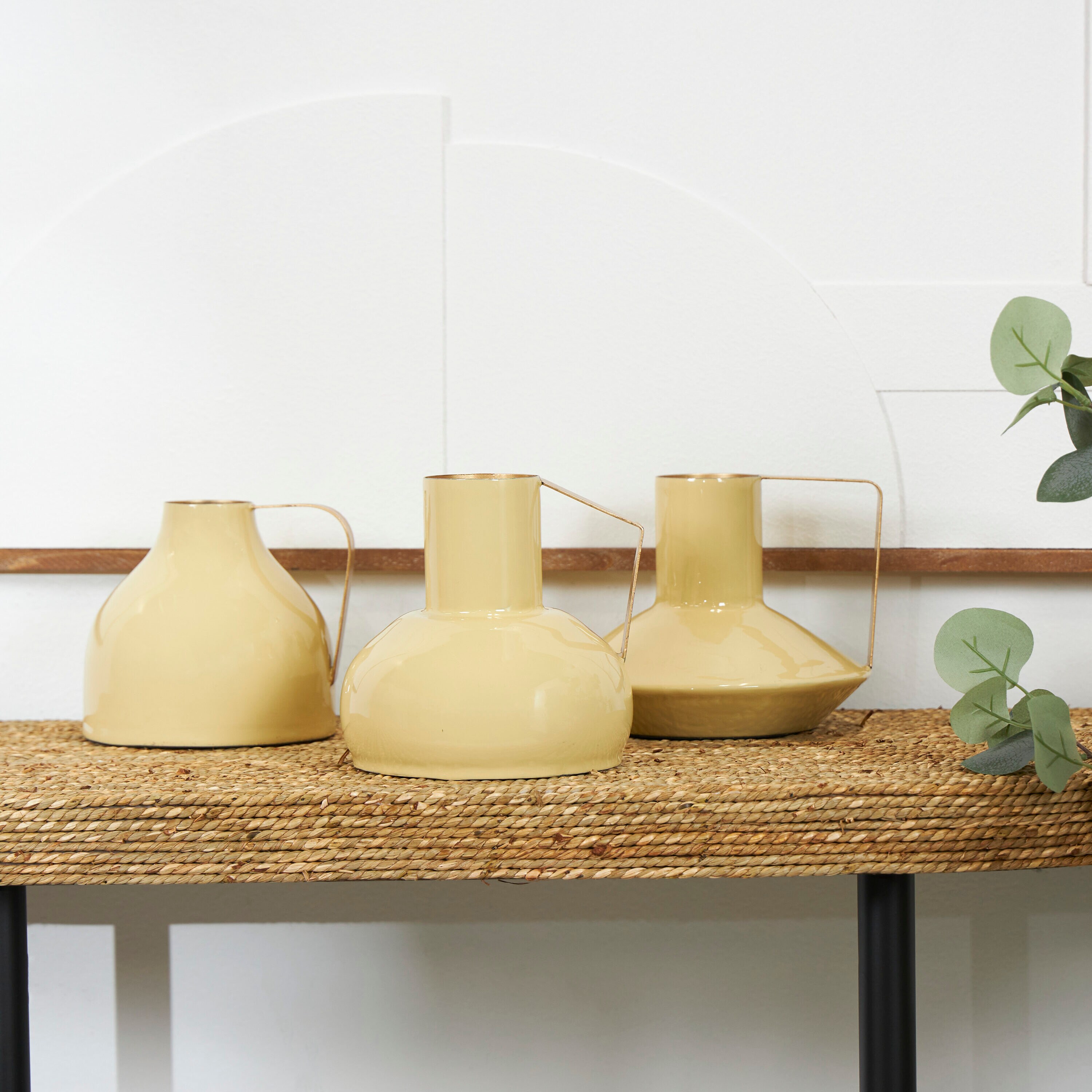 CosmoLiving by Cosmopolitan 821860 3 -Pack Yellow Iron Modern Vase