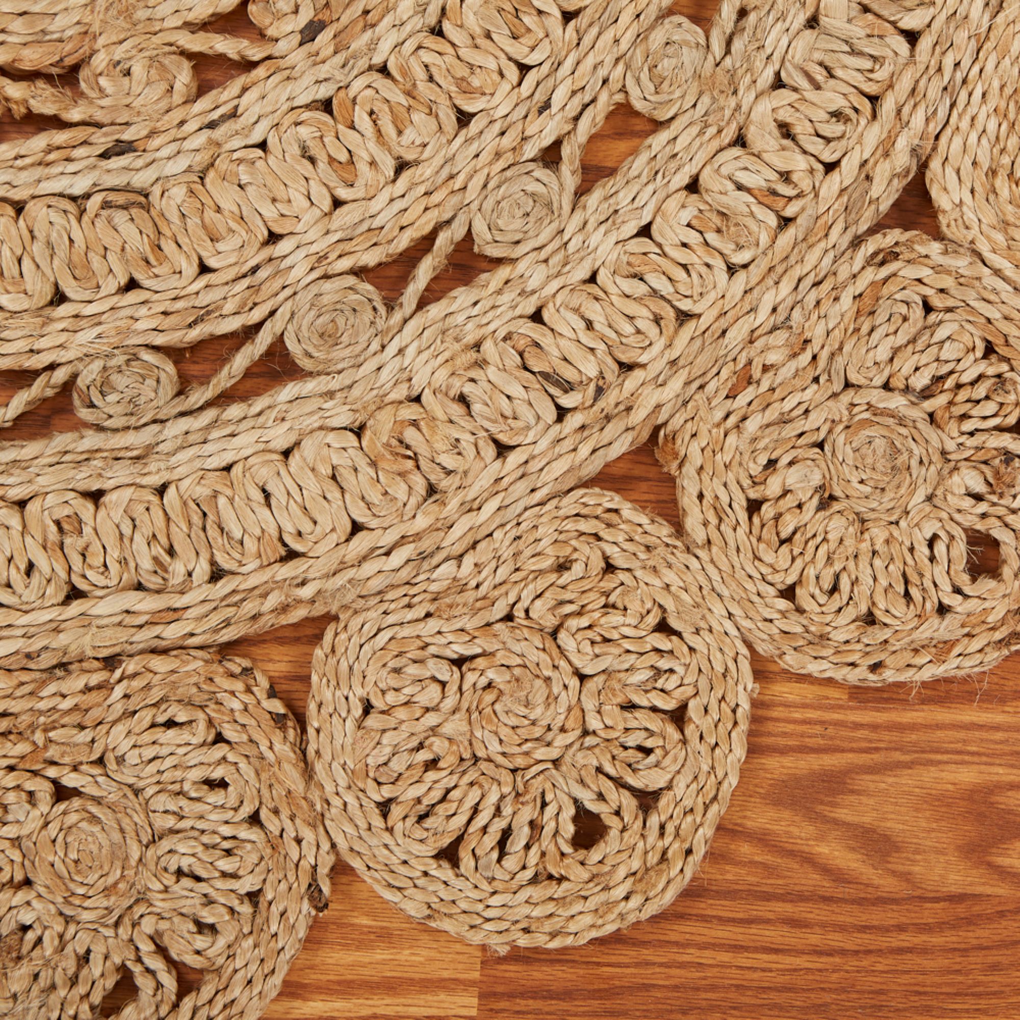 Handmade Natural Jute Braided Round Area Rug, 4' x 4'