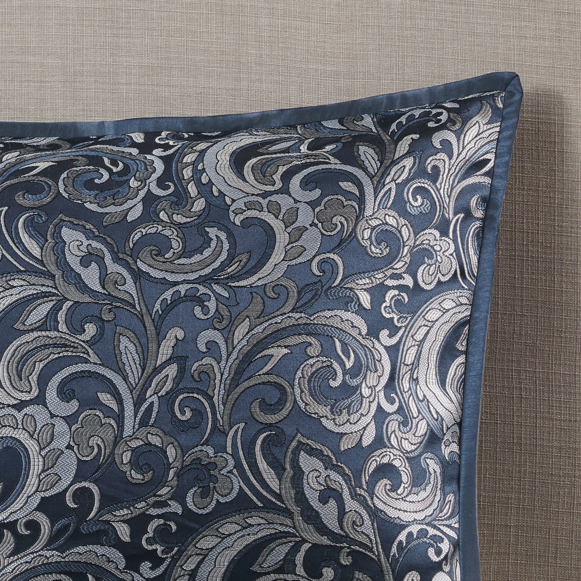 Madison Park Essentials MPE10-982 bedding - View #3