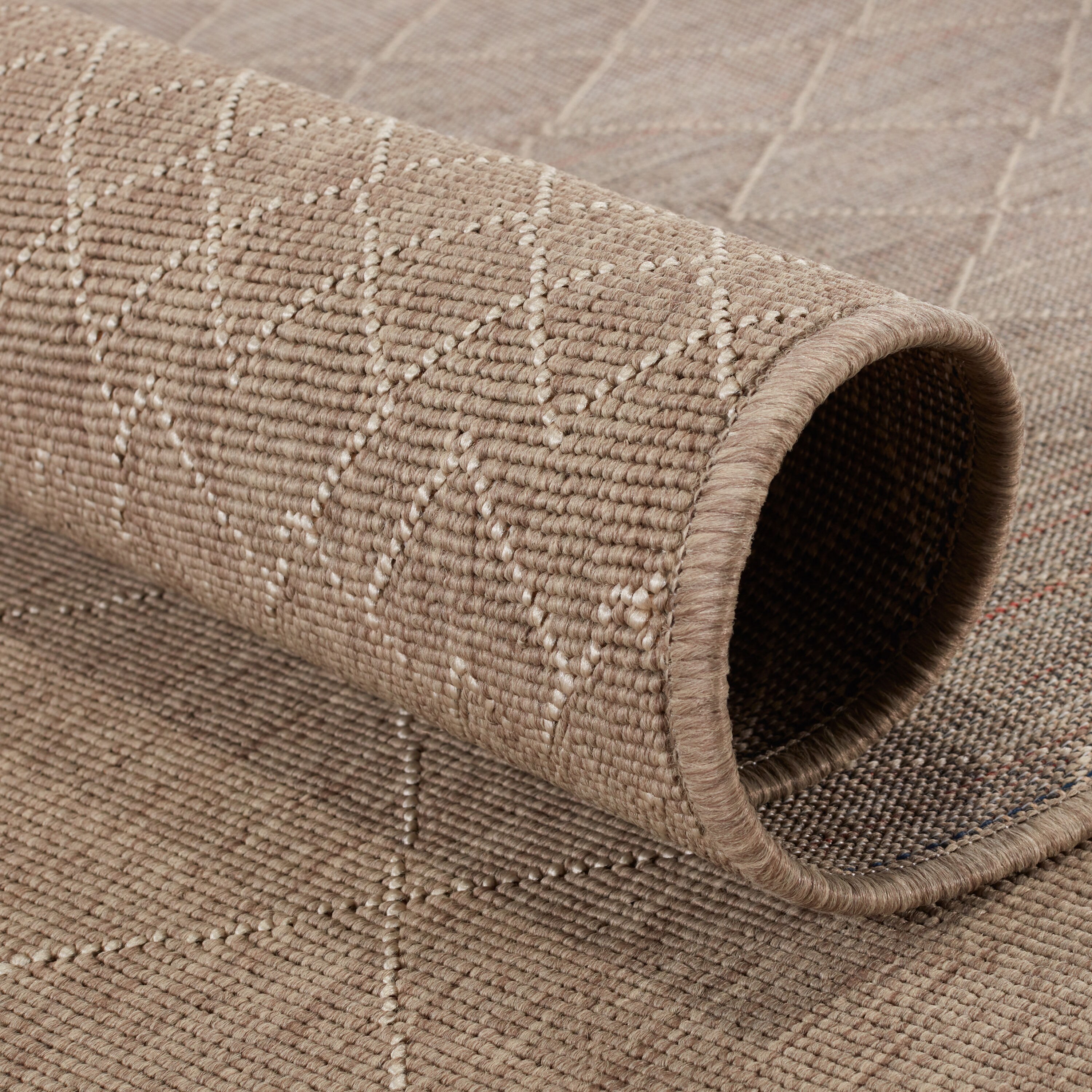 Mahaba Almasi Reversible Dark Taupe & Beige Trellis Rug - 2'6" x 8'