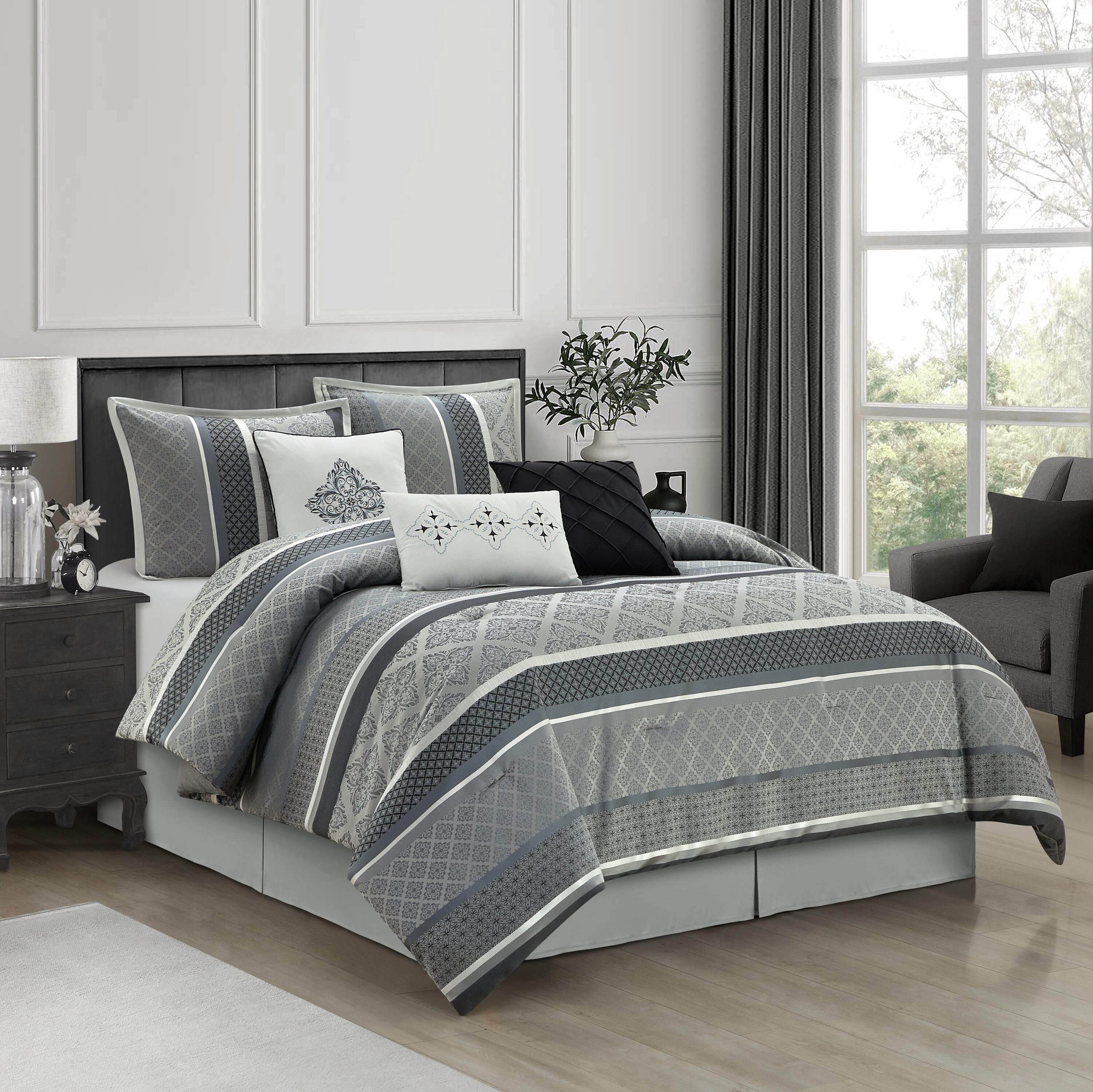 Nanshing TEFIA7-CK-GREY Tefia 7 -Piece Grey California king Comforter Set