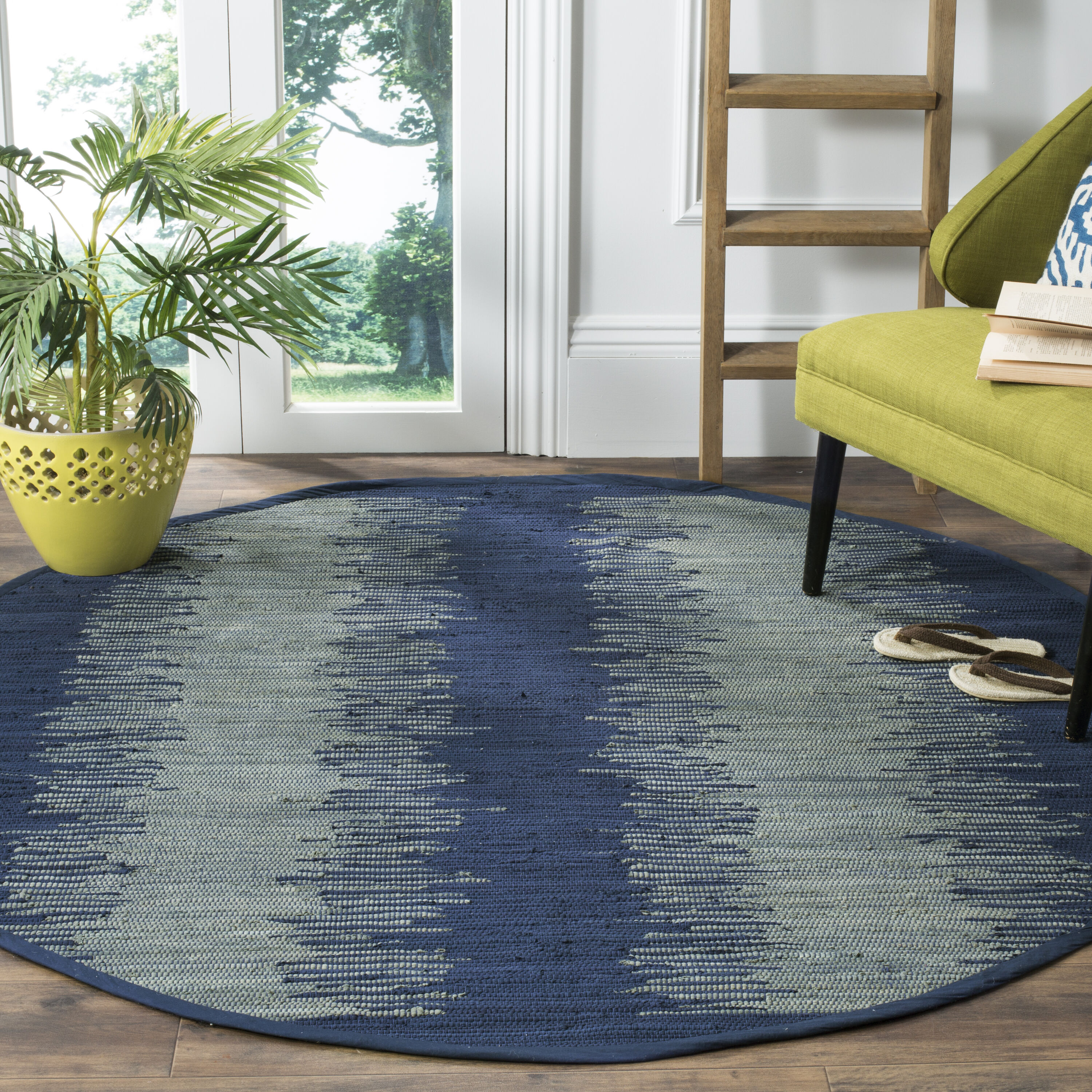 Safavieh MTK718H-6R Montauk Salina 6 x 6 (ft) Cotton Navy Round Indoor Abstract Coastal Area rug