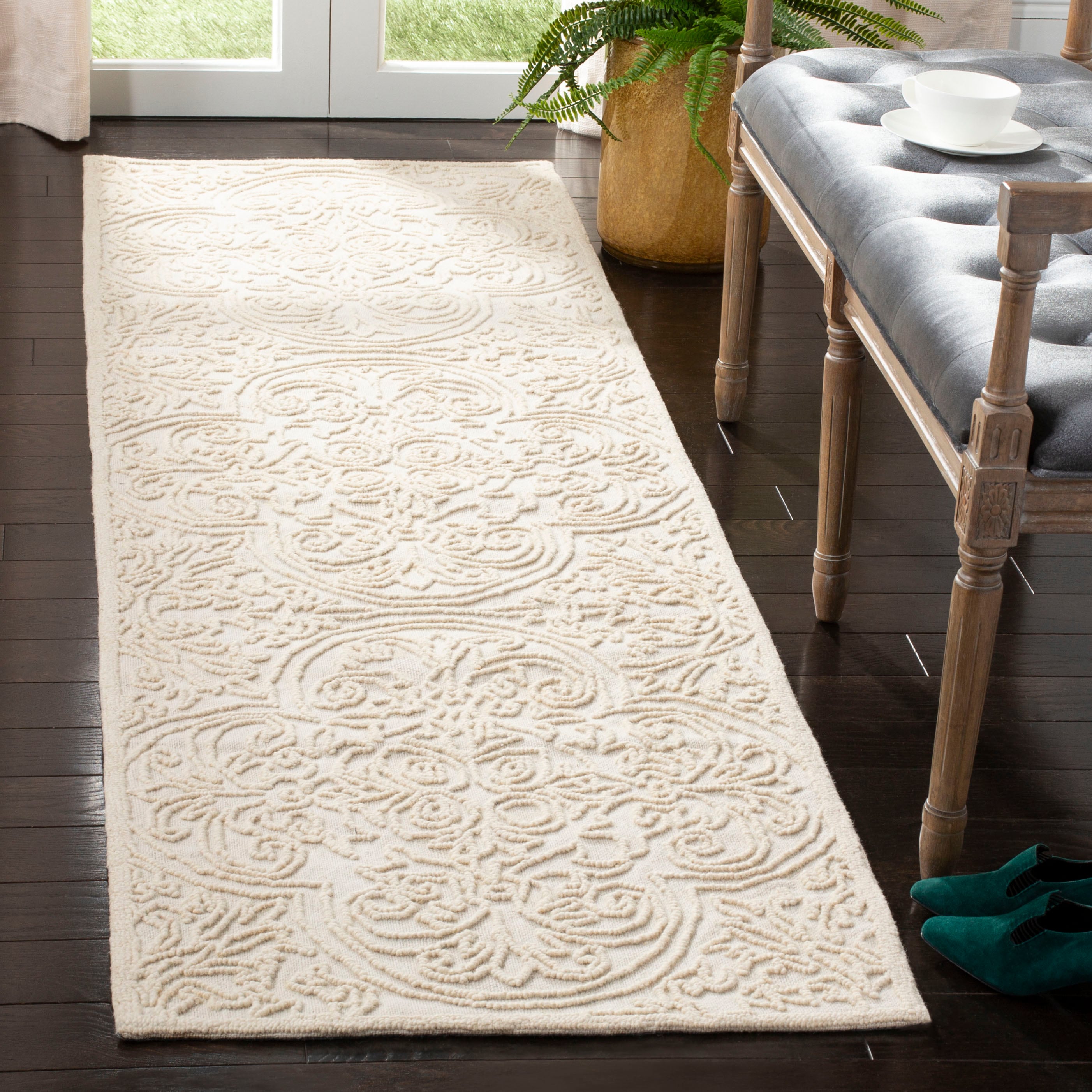 Safavieh TRC101C-28 Trace Burton 2 x 8 (ft) Tufted Wool Ivory Rectangular Indoor Floral/Botanical Bohemian/Eclectic Runner rug