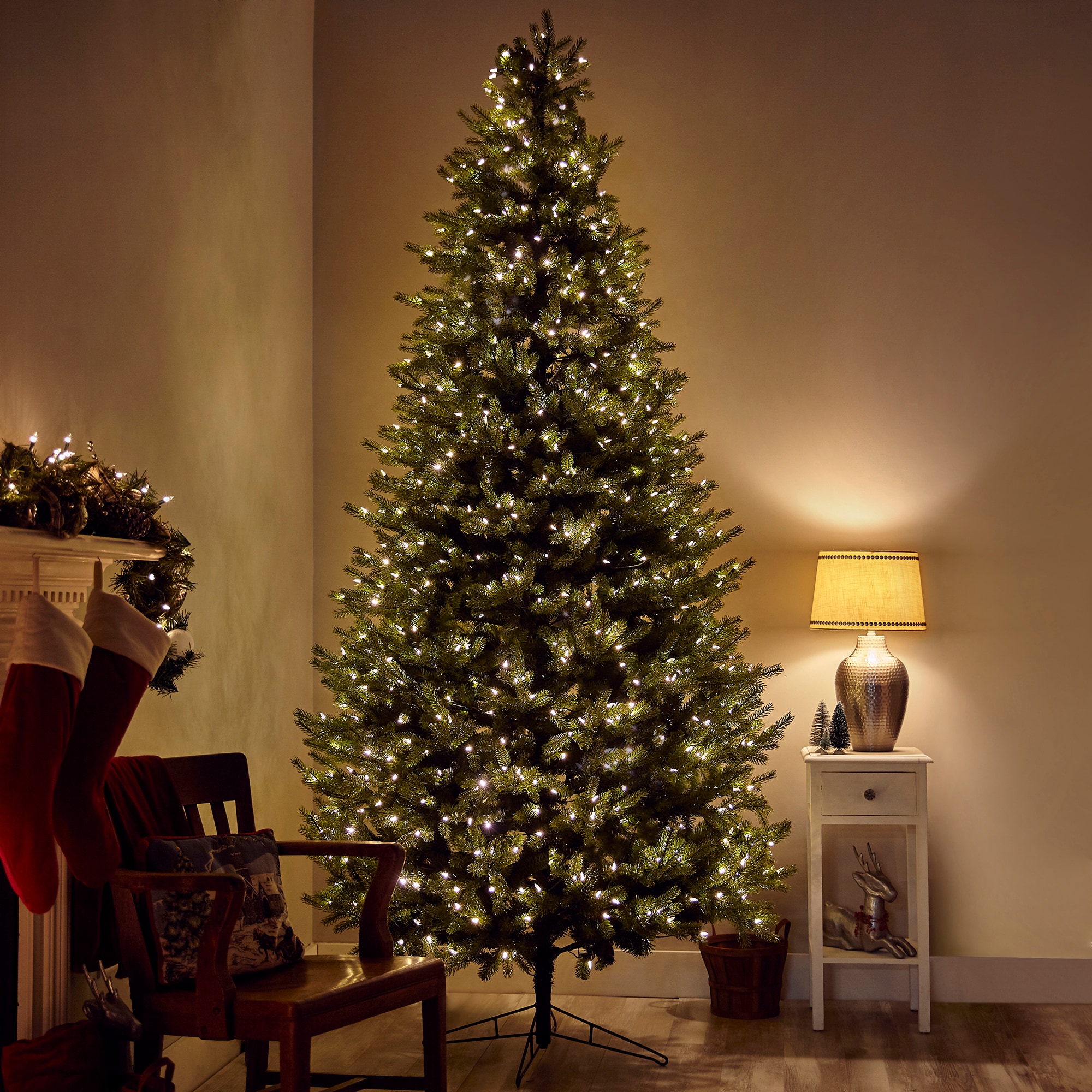 GE 9-ft Oakmont Spruce Pre-lit Artificial Christmas Tree with LED ...