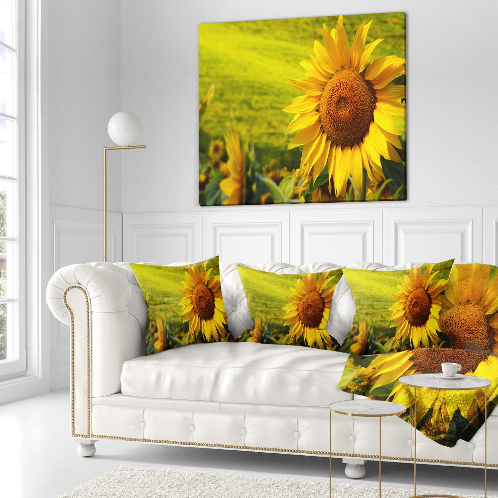 Designart CU14759-16-16 Accent-Pillows - View #2