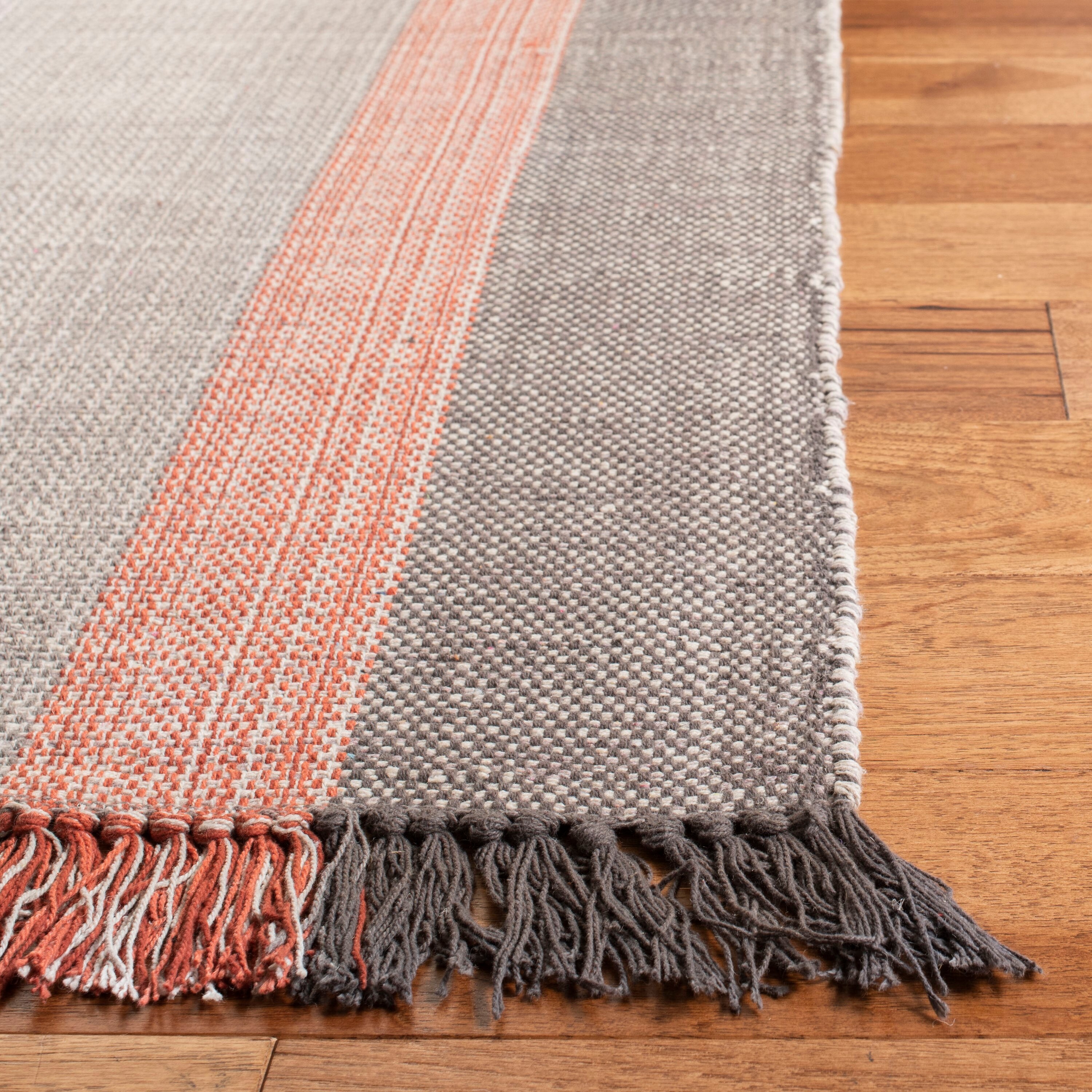 Safavieh MTK301P-3 rugs - View #3