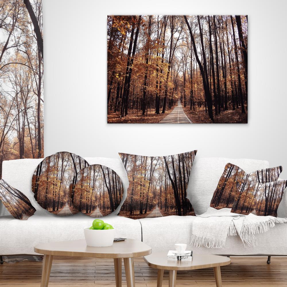 Designart CU13999-16-16 Accent-Pillows - View #3